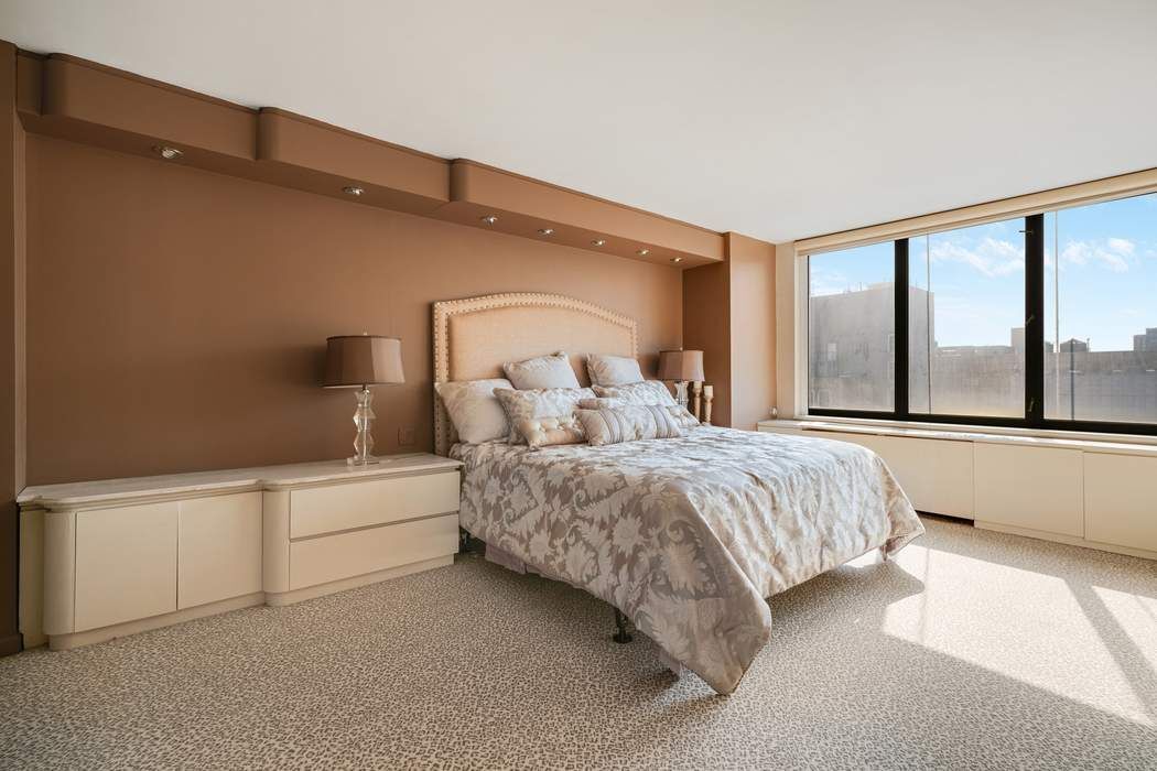 422 East 72nd Street 32DE Upper East Side New York NY 10021