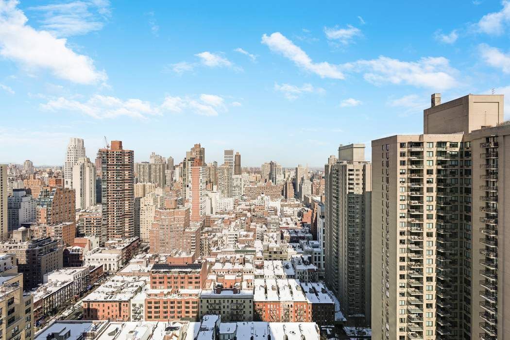 422 East 72nd Street 32DE Upper East Side New York NY 10021