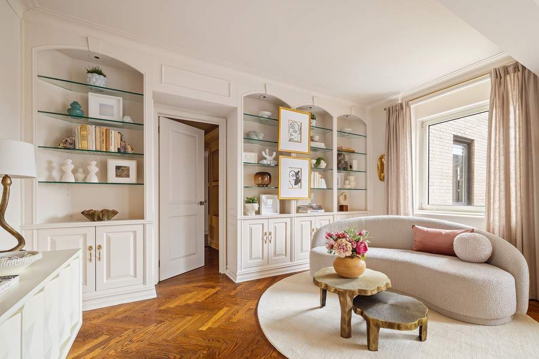 860 Fifth Avenue 6K Upper East Side New York NY 10065