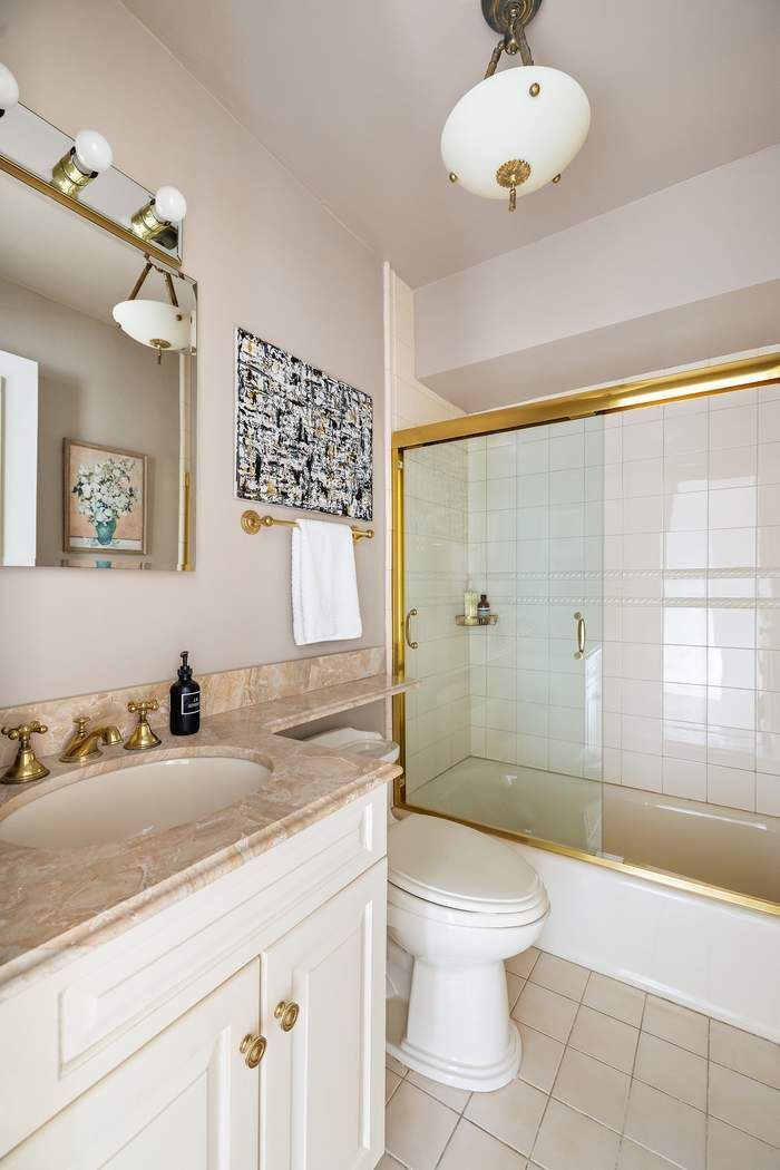 860 Fifth Avenue 6K Upper East Side New York NY 10065