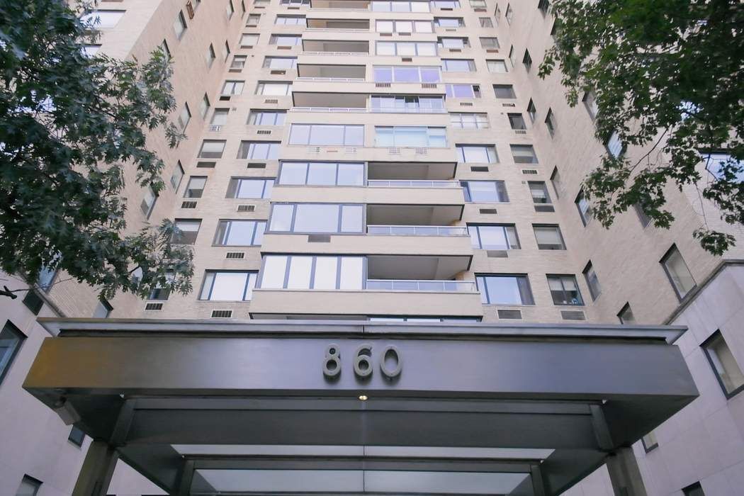 860 Fifth Avenue 6K Upper East Side New York NY 10065