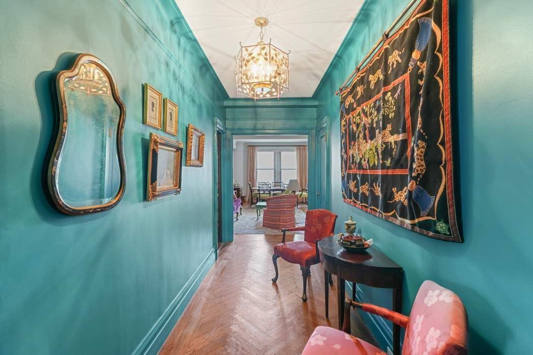 25 East 86th Street 9G Carnegie Hill New York NY 10028