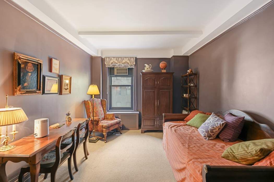 25 East 86th Street 9G Carnegie Hill New York NY 10028