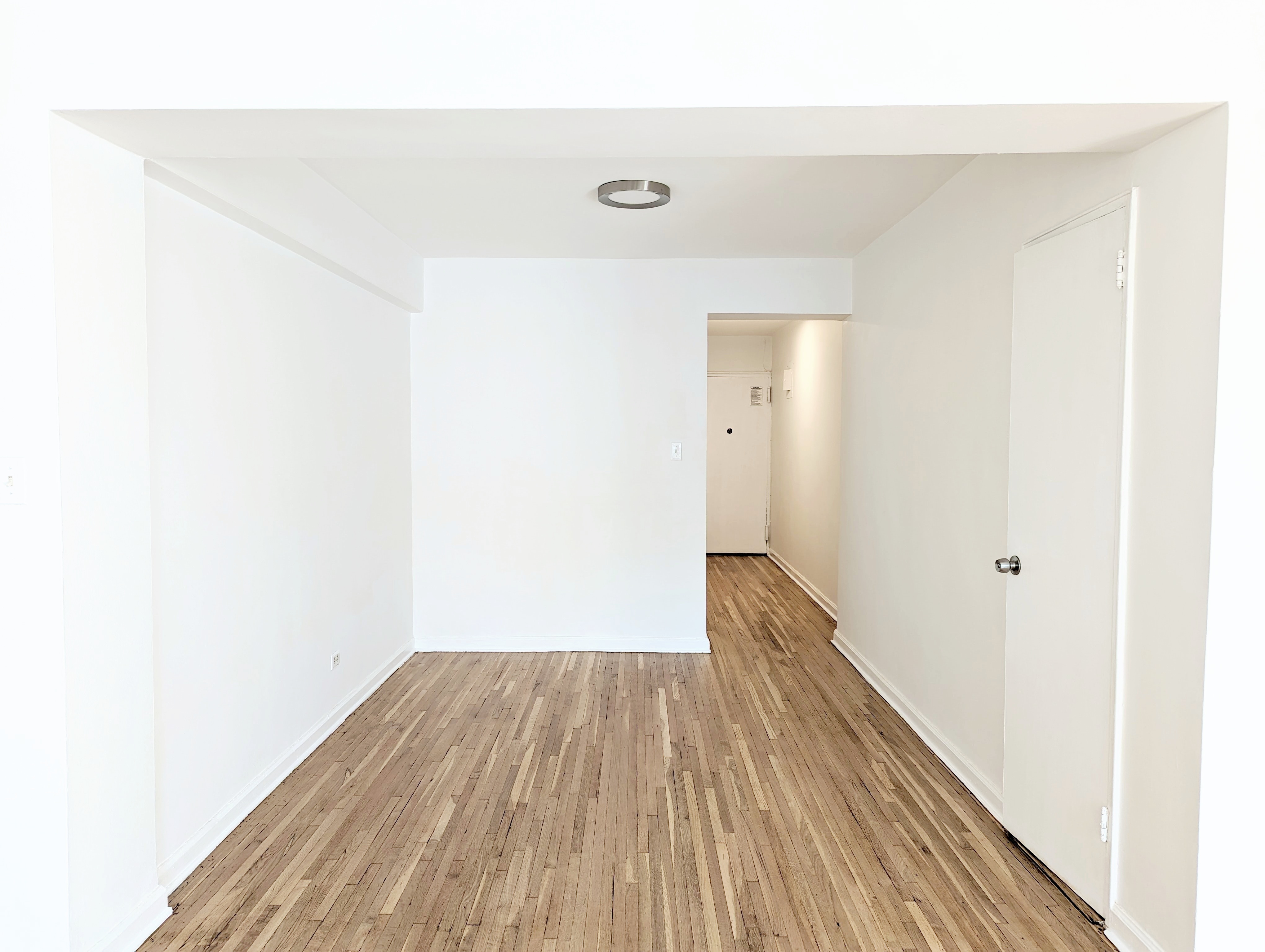 9707 4th Avenue 2I Fort Hamilton Brooklyn NY 11209