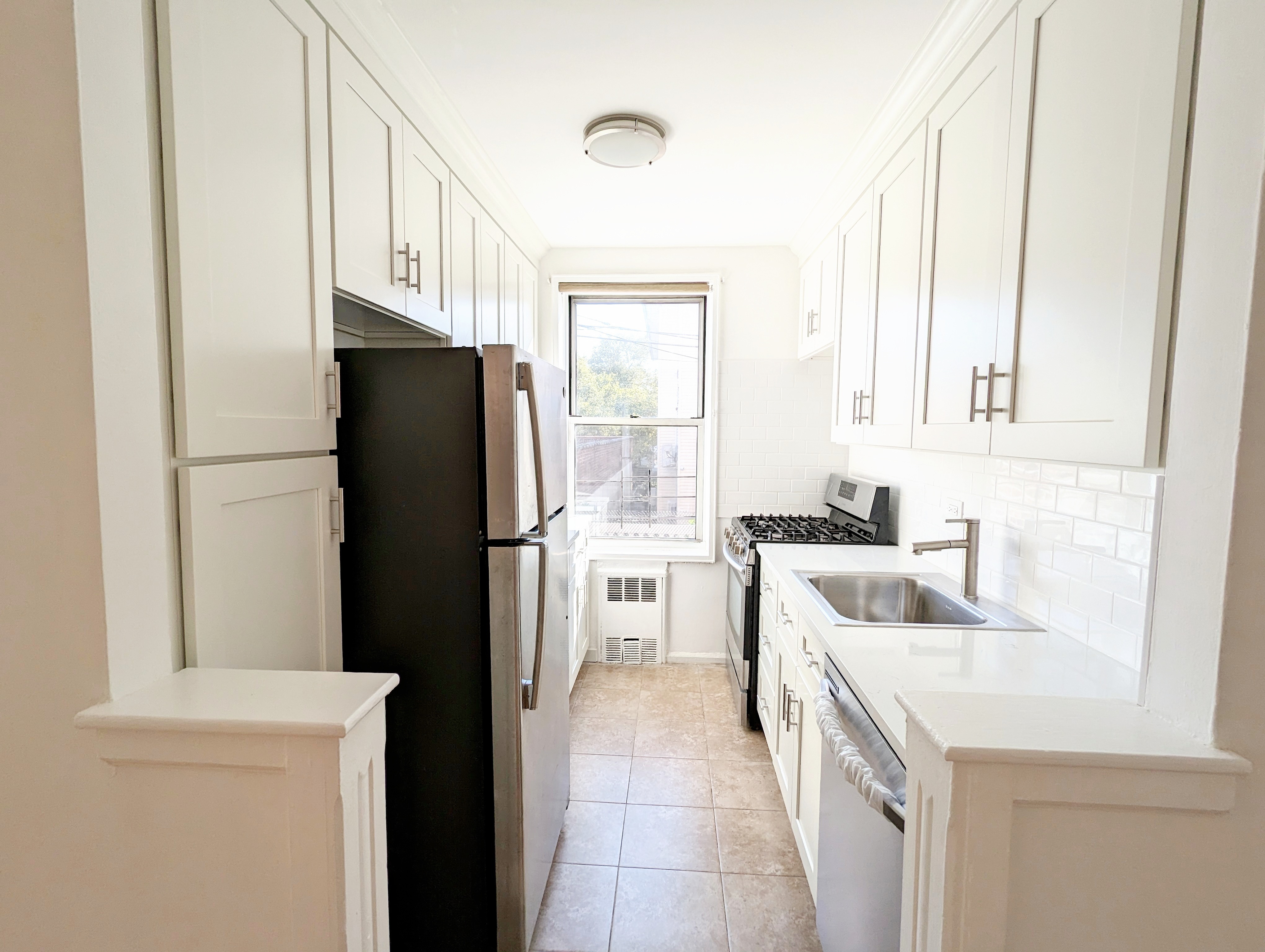 9707 4th Avenue 2I Fort Hamilton Brooklyn NY 11209