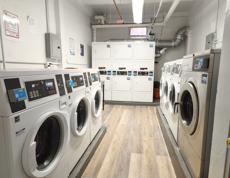 9707 4th Avenue 2I Fort Hamilton Brooklyn NY 11209