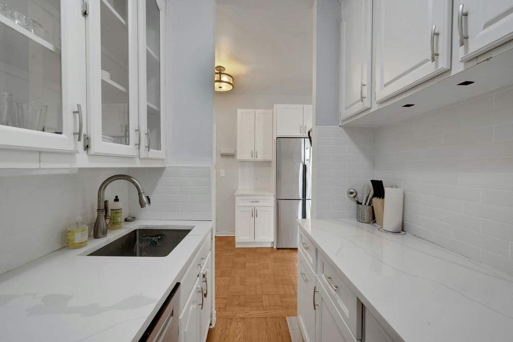 2390 Palisade Avenue 1G Riverdale Bronx NY 10463