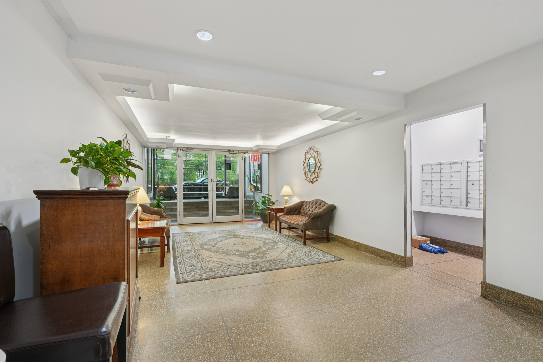 320 East 35th Street Murray Hill New York NY 10016