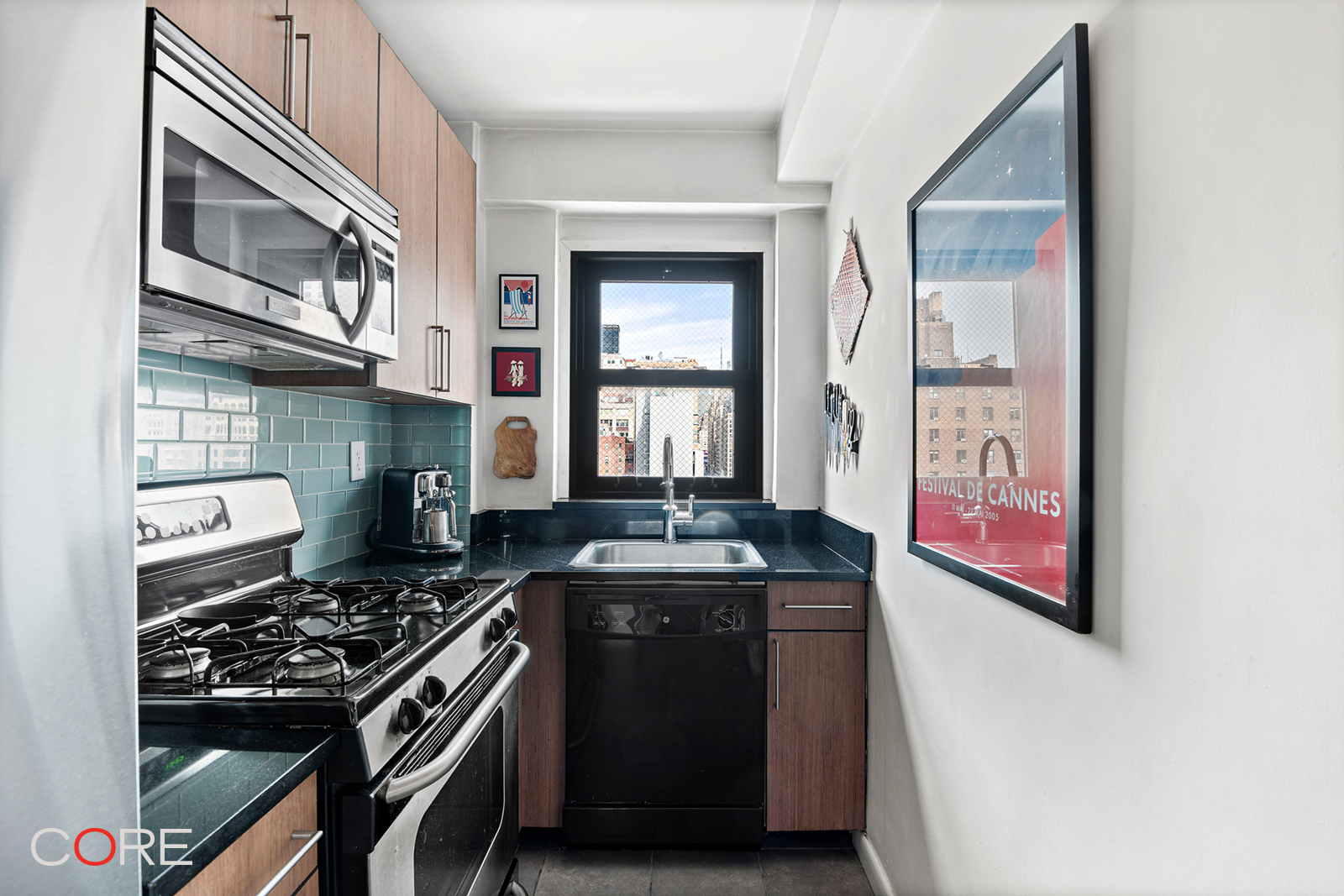 201 West 21st Street 15C Chelsea New York NY 10011