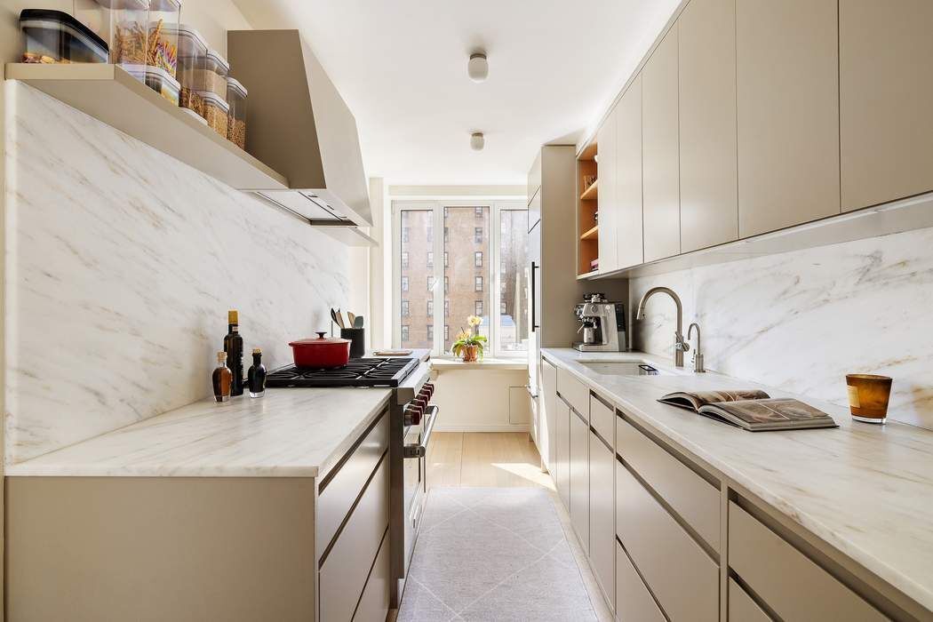 47 East 87th Street 9A Carnegie Hill New York NY 10128