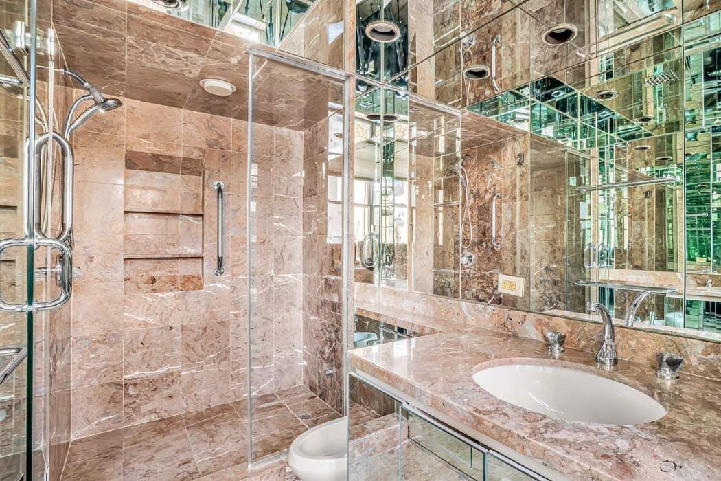 220 Madison Avenue Murray Hill New York NY 10016