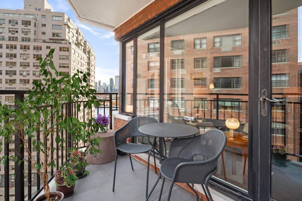 60 Sutton Place South 12BN Sutton Place New York NY 10022