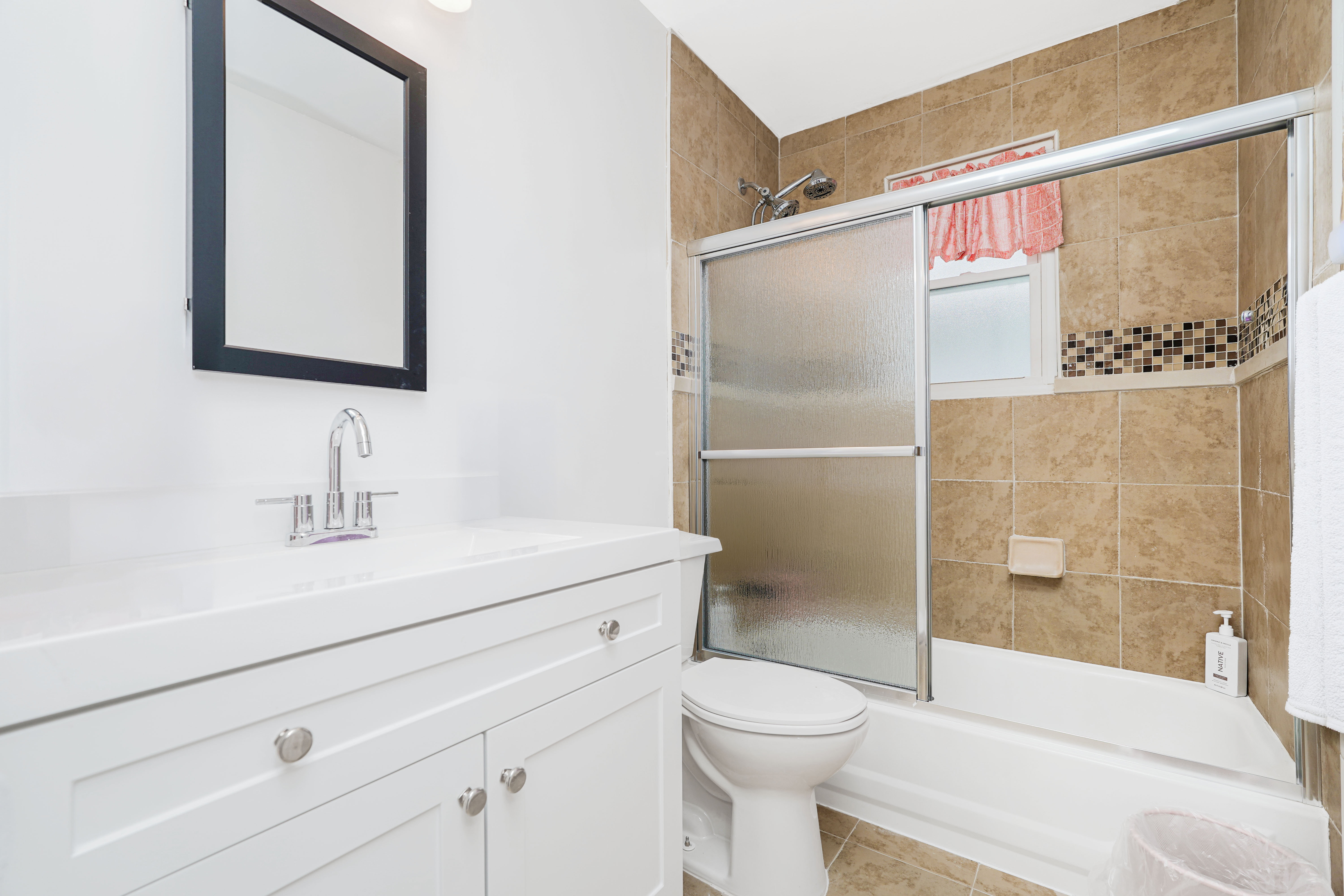 22 Globe Avenue Bulls Head Staten Island NY 10314