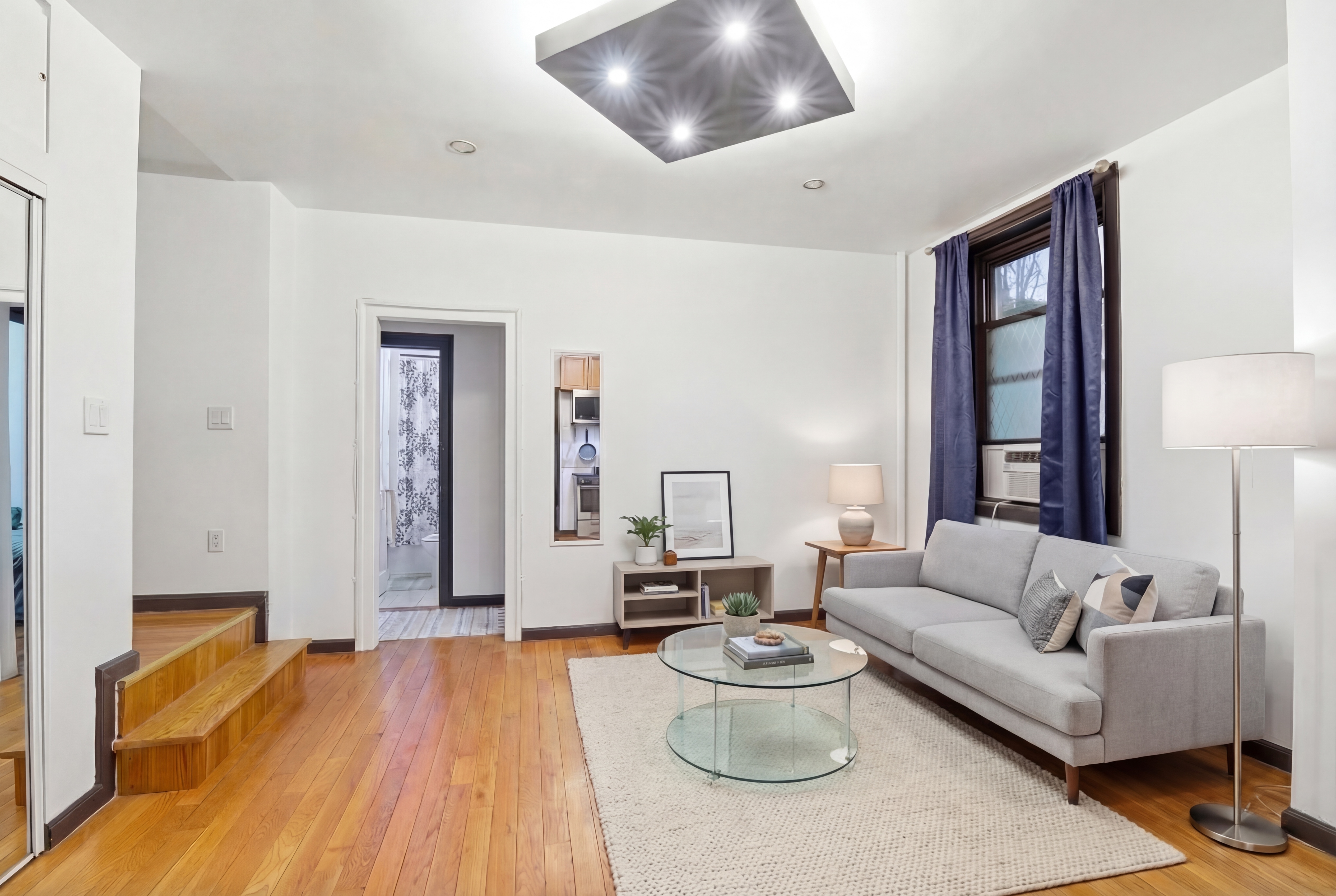 21-38 35th Street 1C Steinway-Ditmars Queens NY 11105