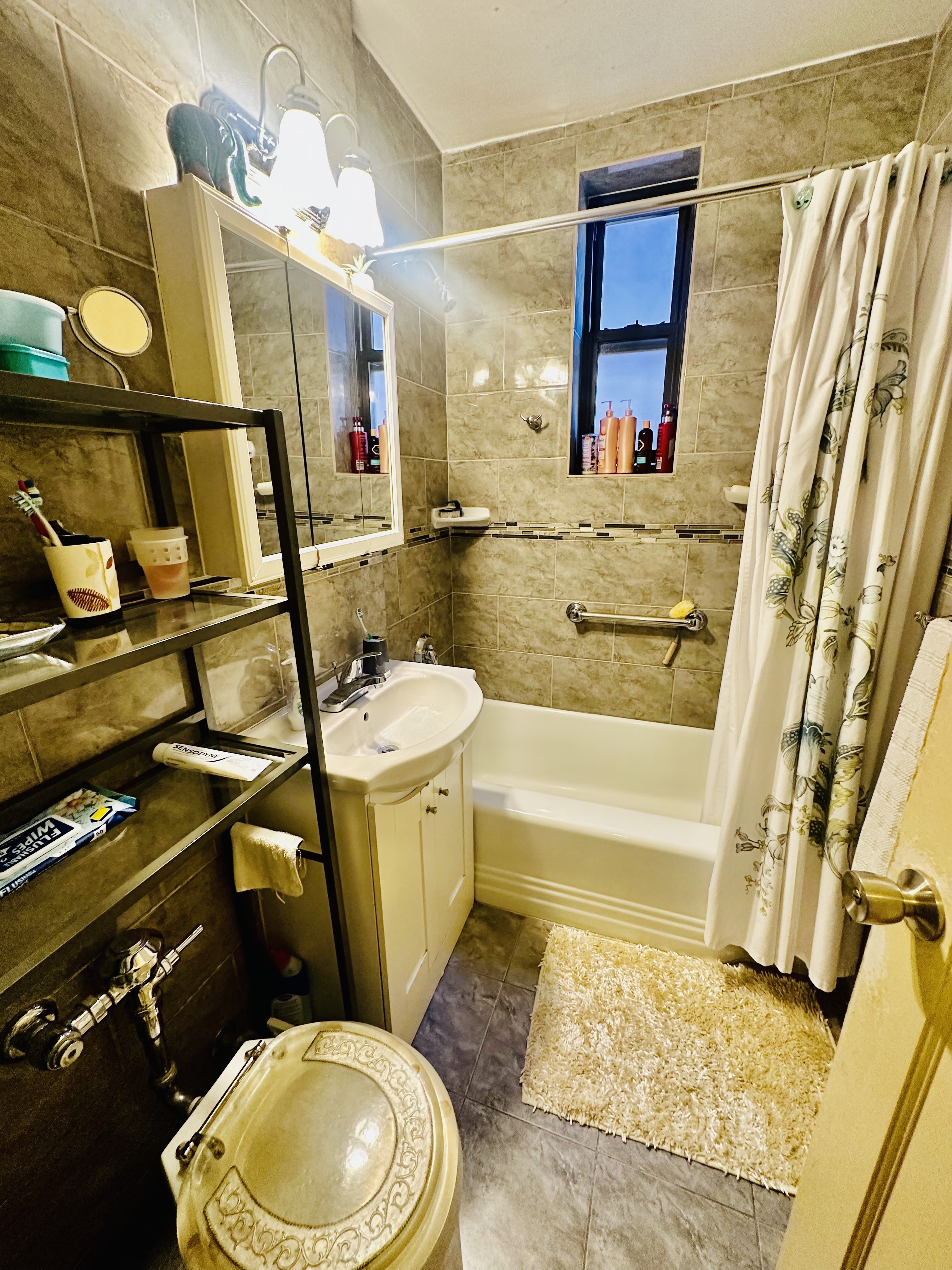 3555 Kings College Place Norwood Bronx NY 10467