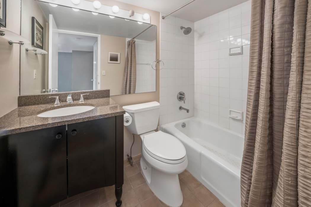 270 West 17th Street 6I Chelsea New York NY 10011