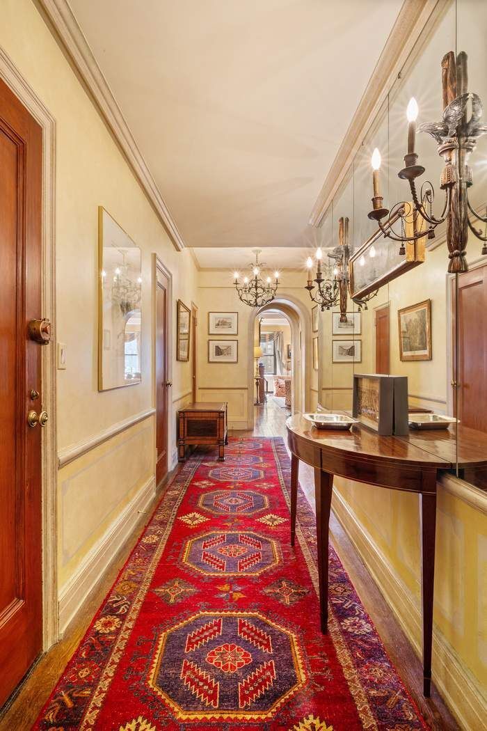 215 East 72nd Street Upper East Side New York NY 10021