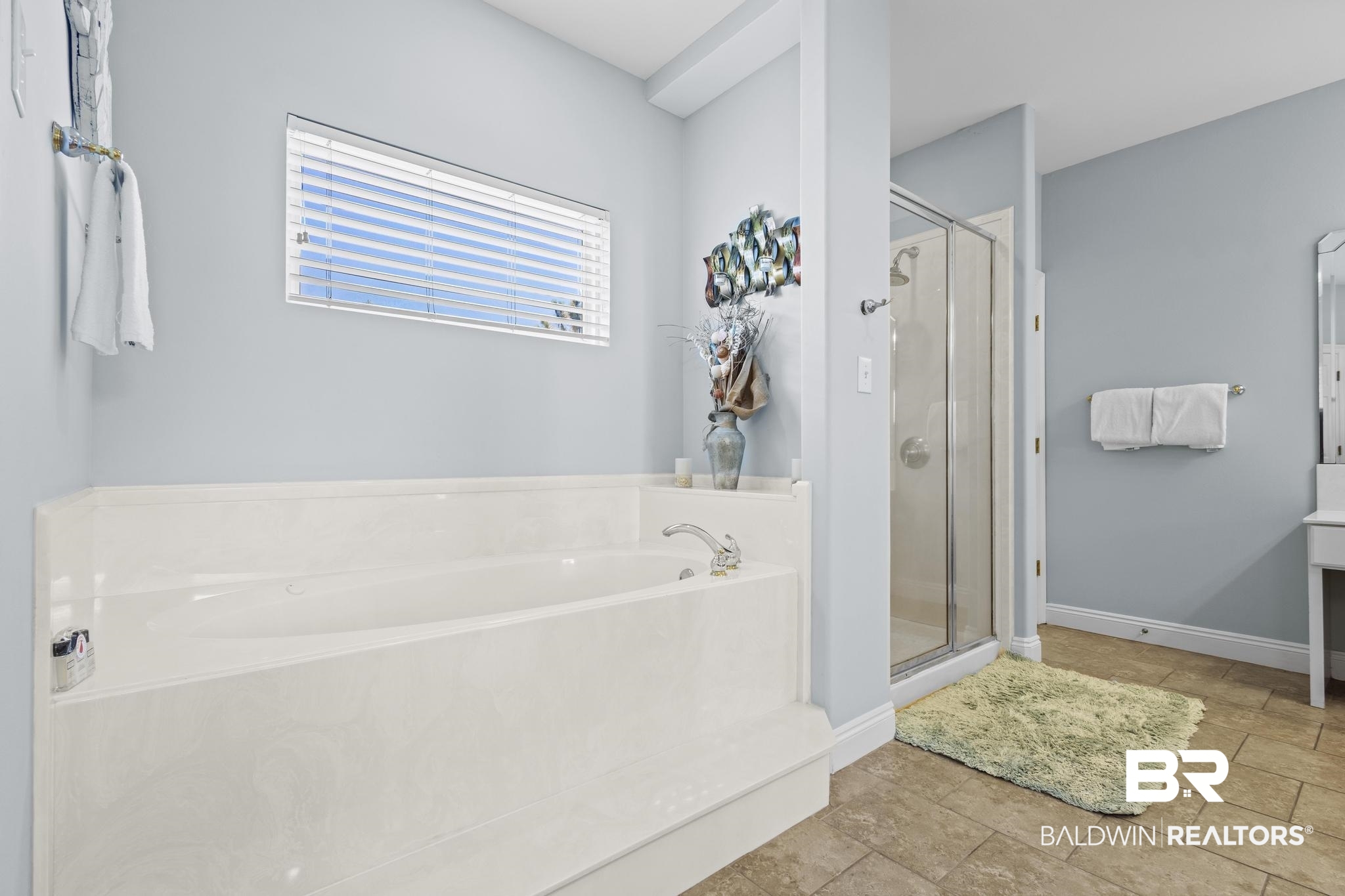 391310 | Photo 25