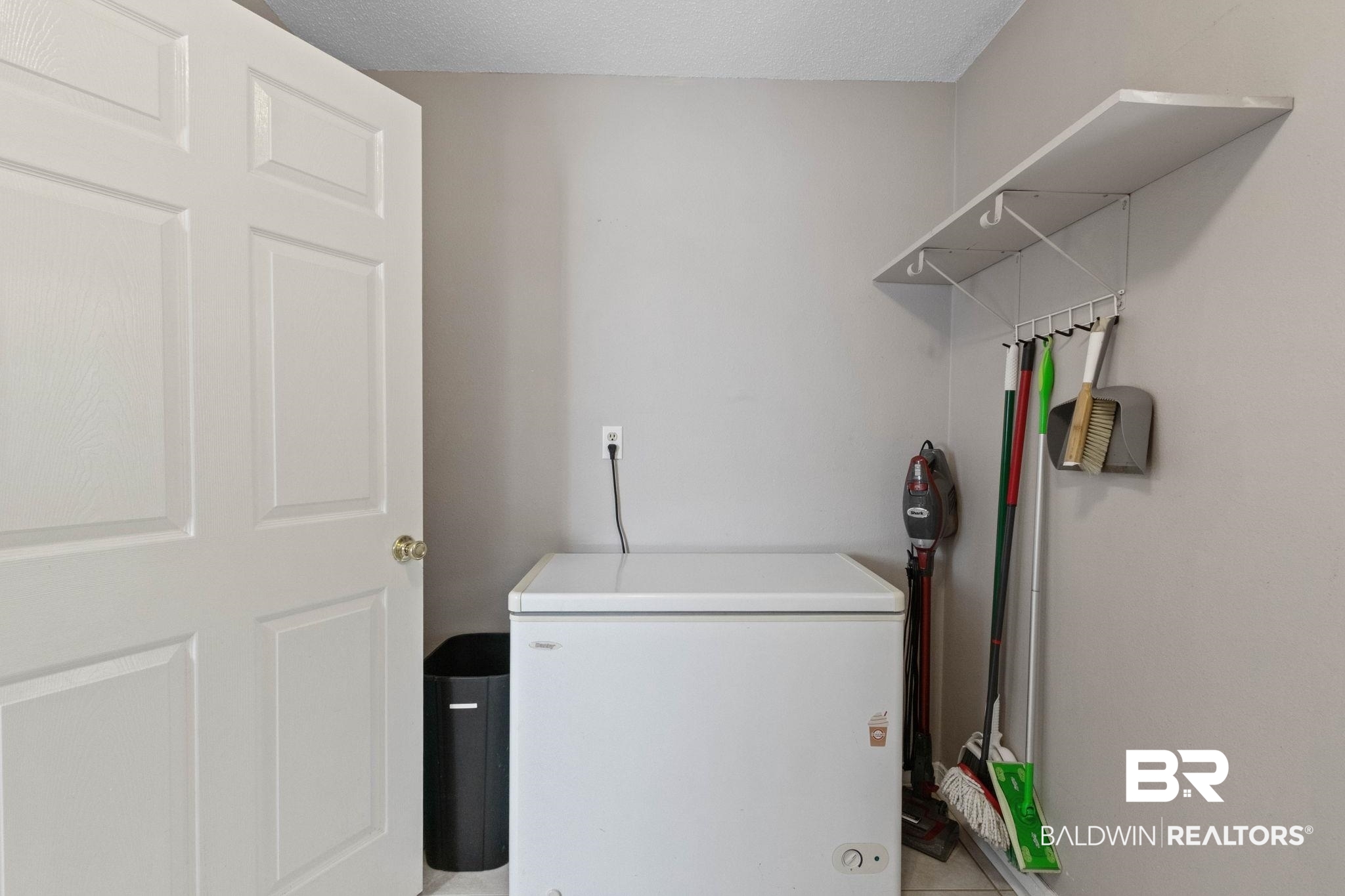 391329 | Photo 29