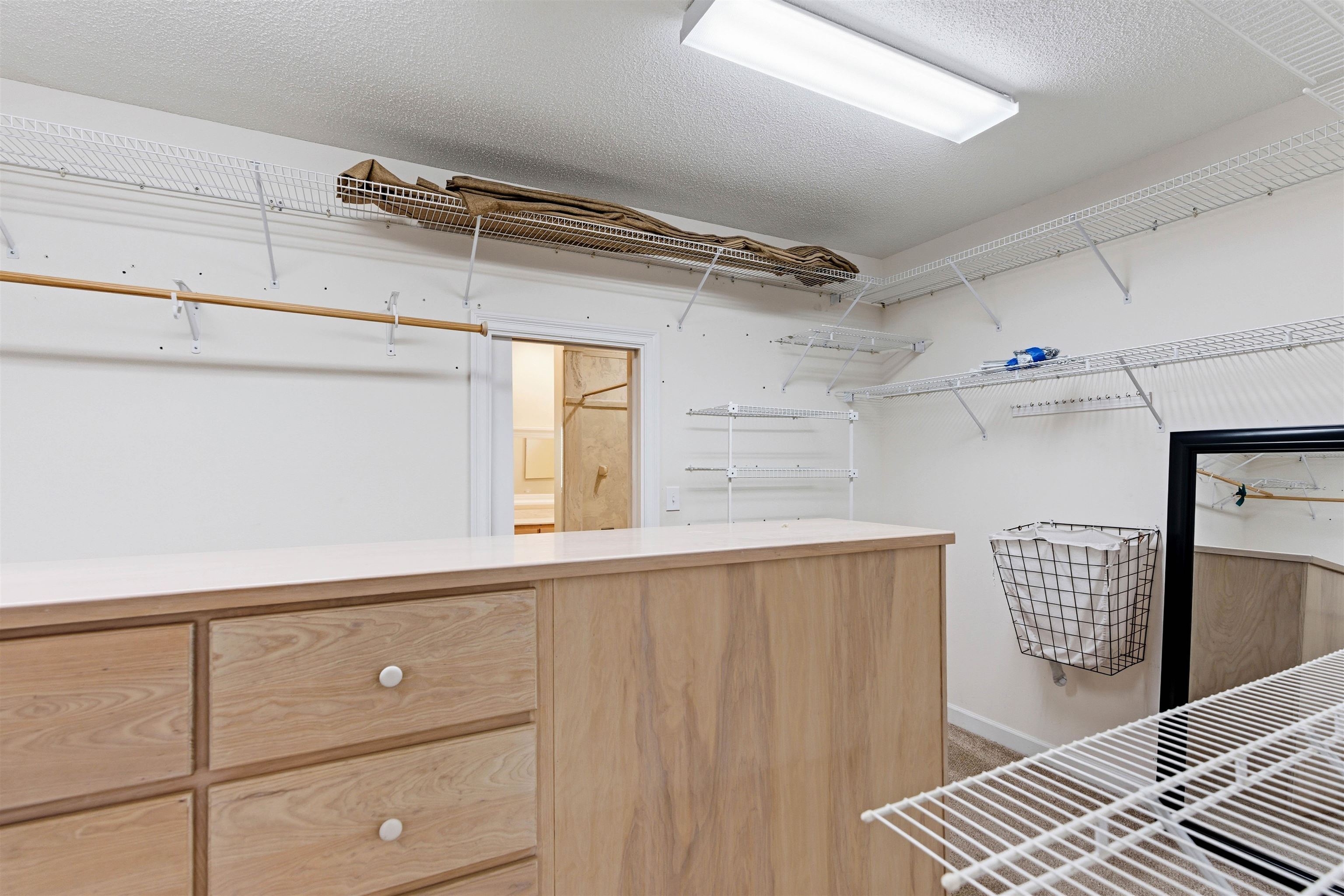 386982 | Photo 33