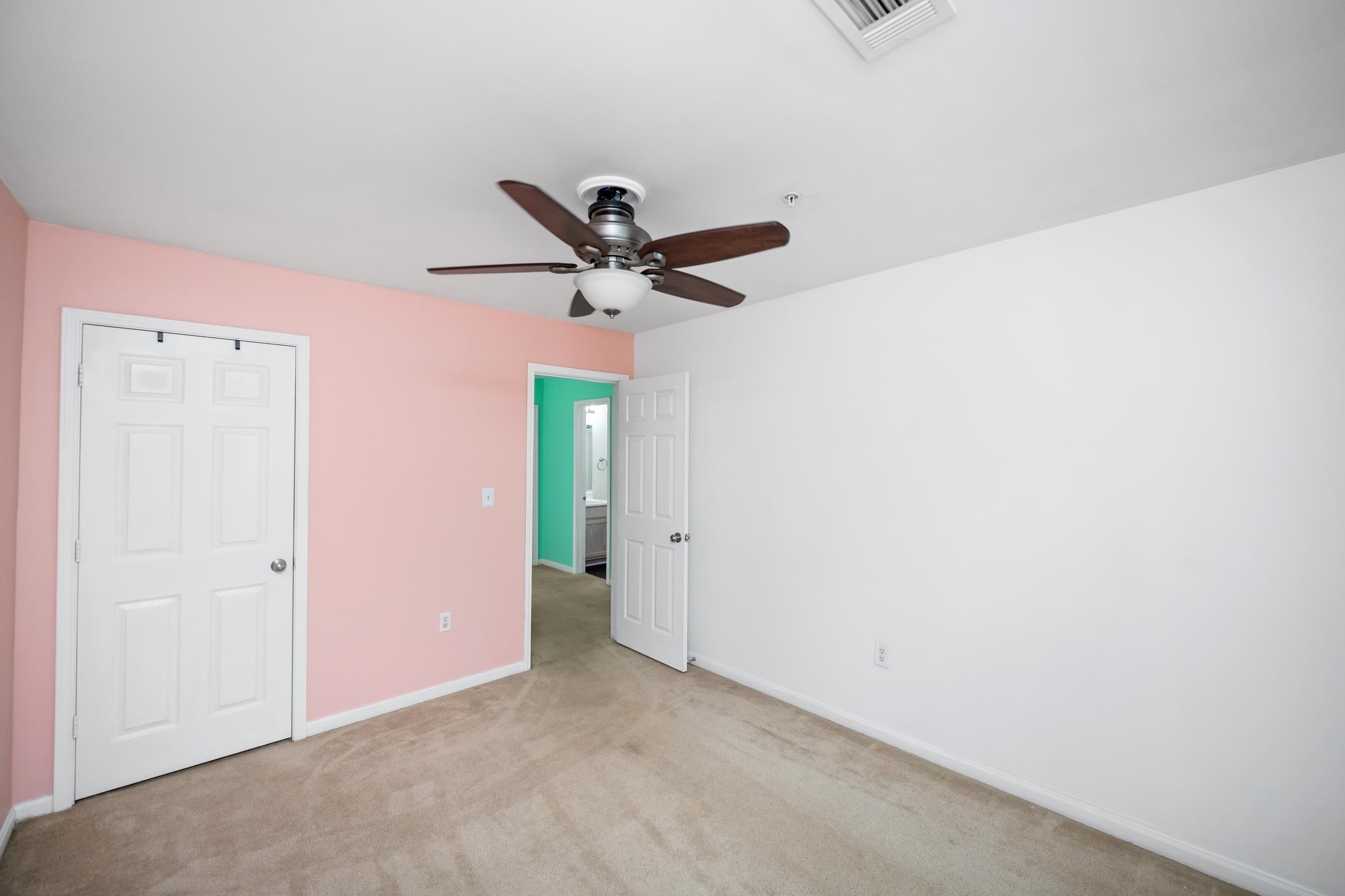 385087 | Photo 21