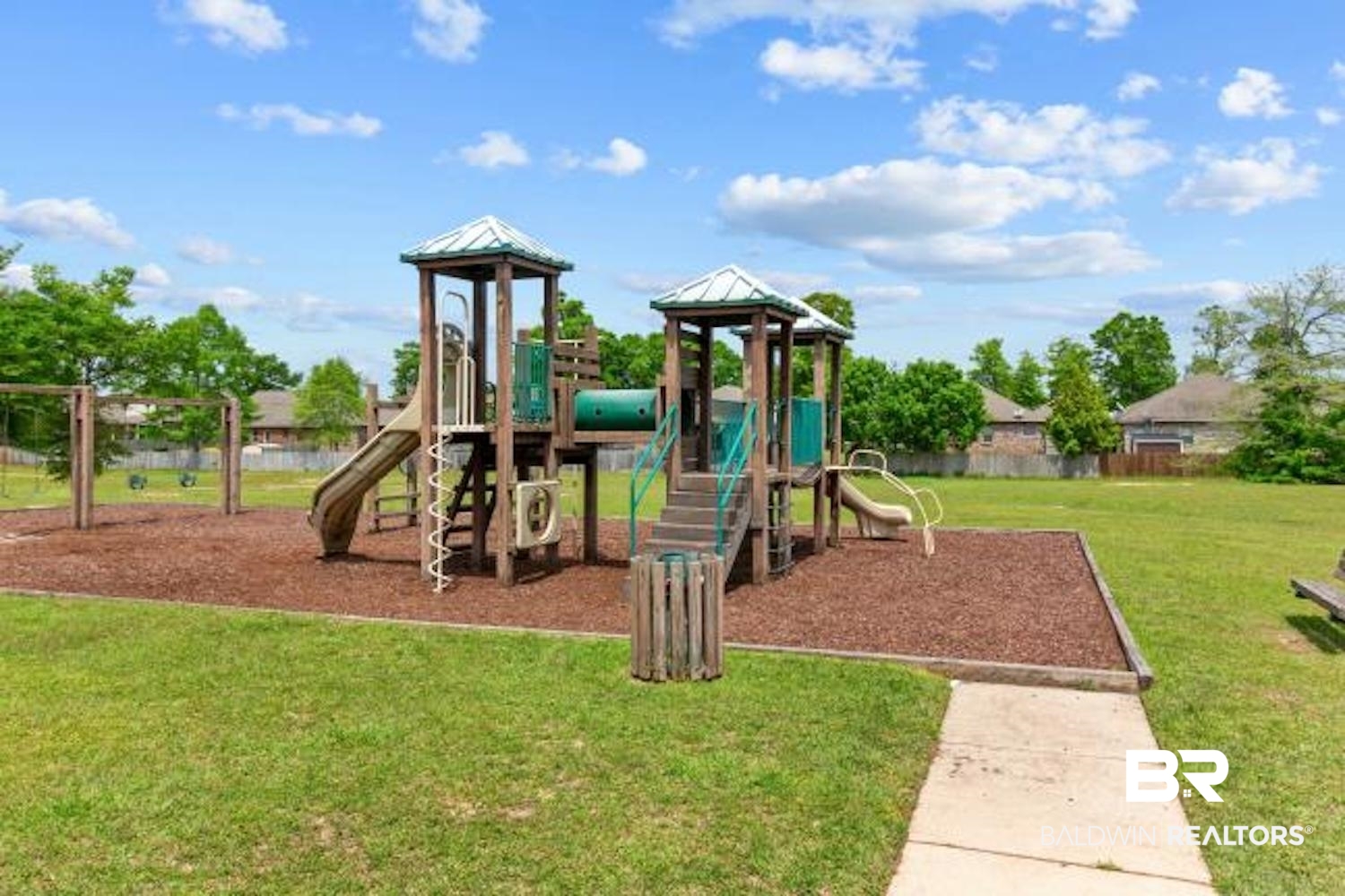385131 | Photo 27