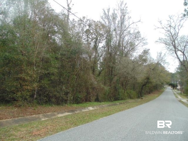 Land For Sale in Daphne AL