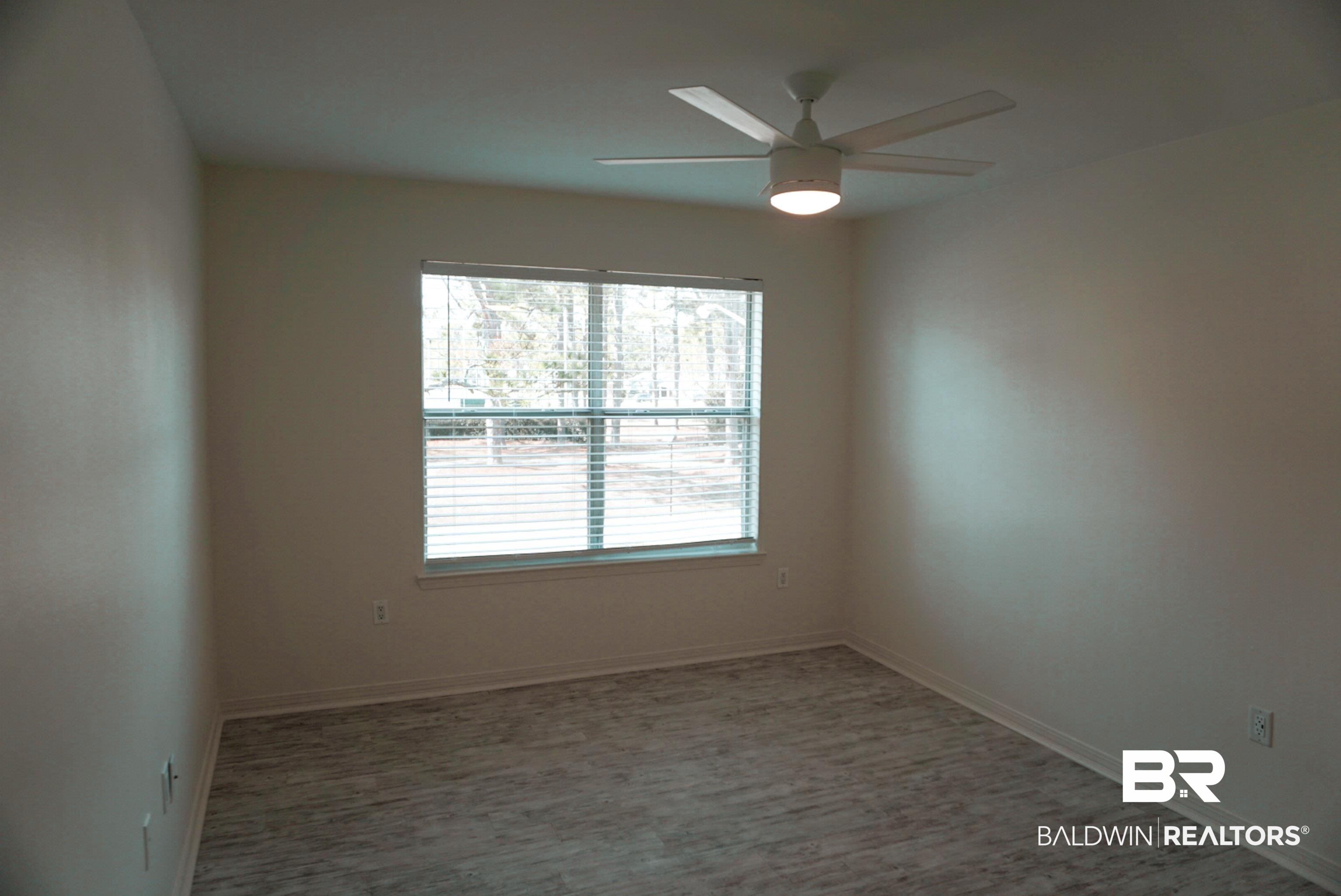 391889 | Photo 20