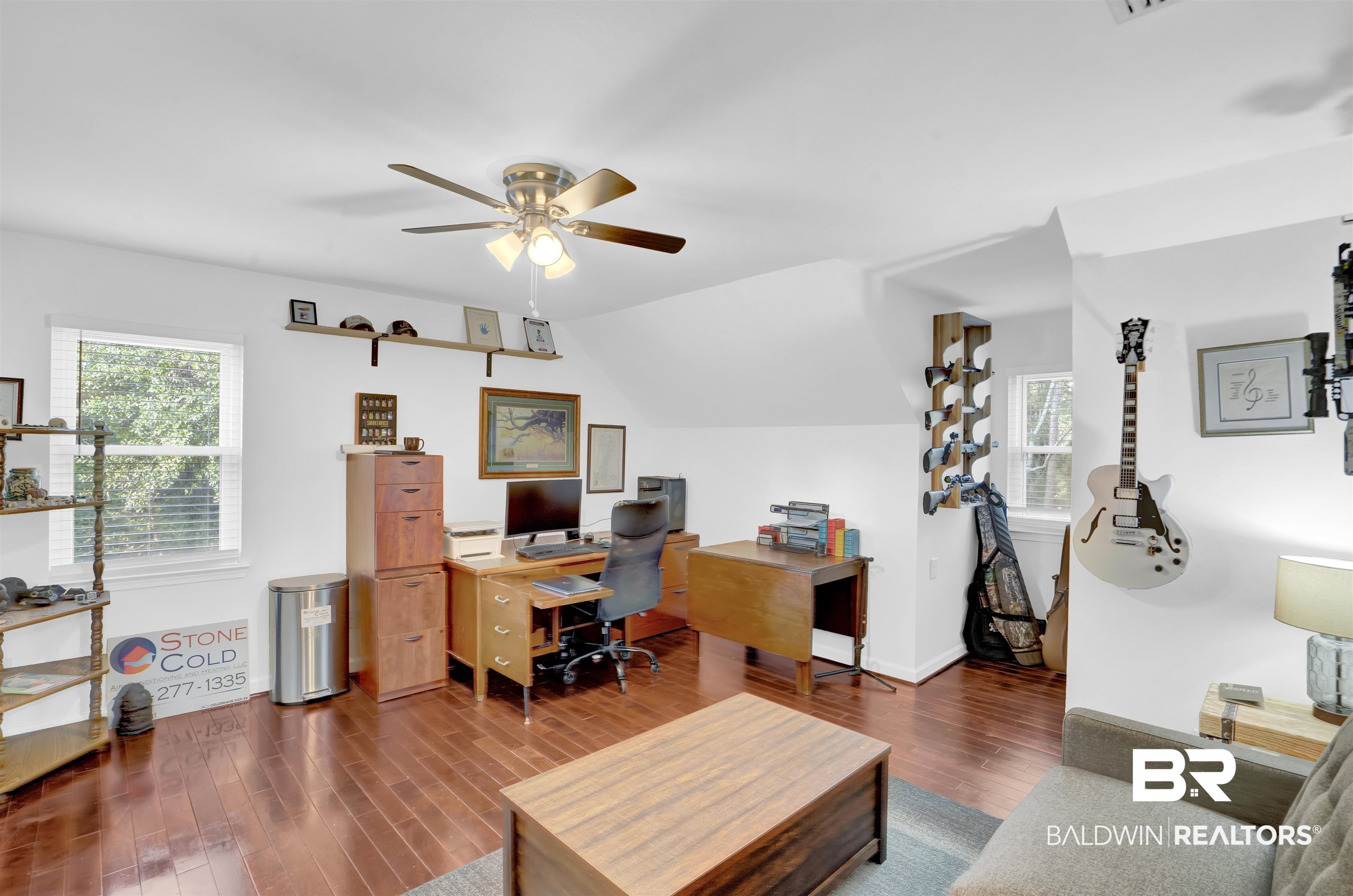 389612 | Photo 15
