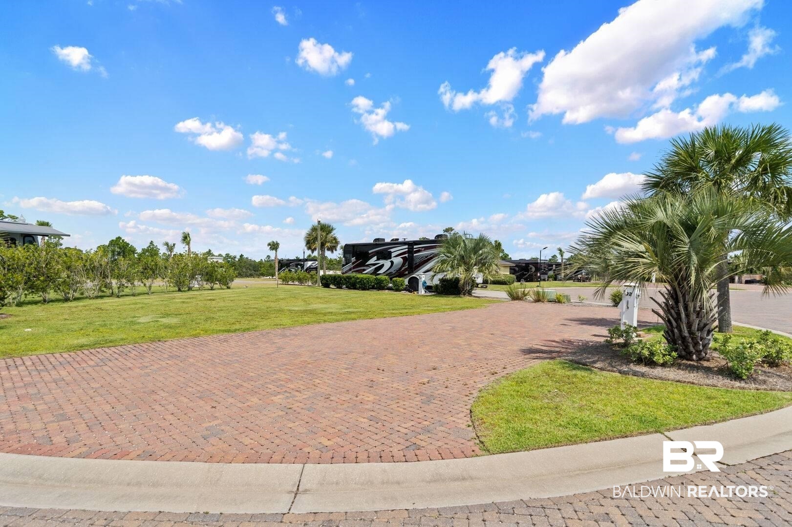 Orange Beach Homes from $300,000 to $400,000
