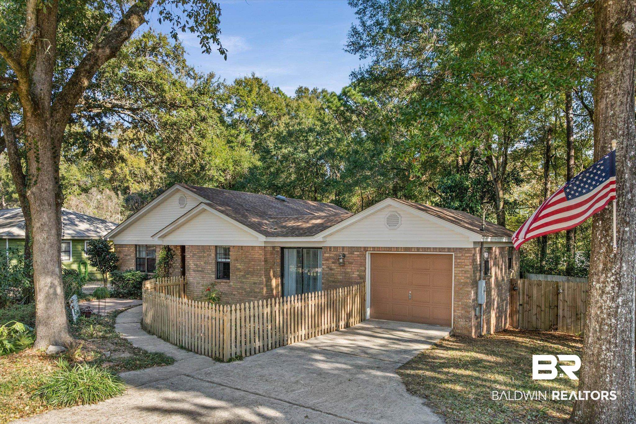 Fairhope Elementary School - Homes for Sale