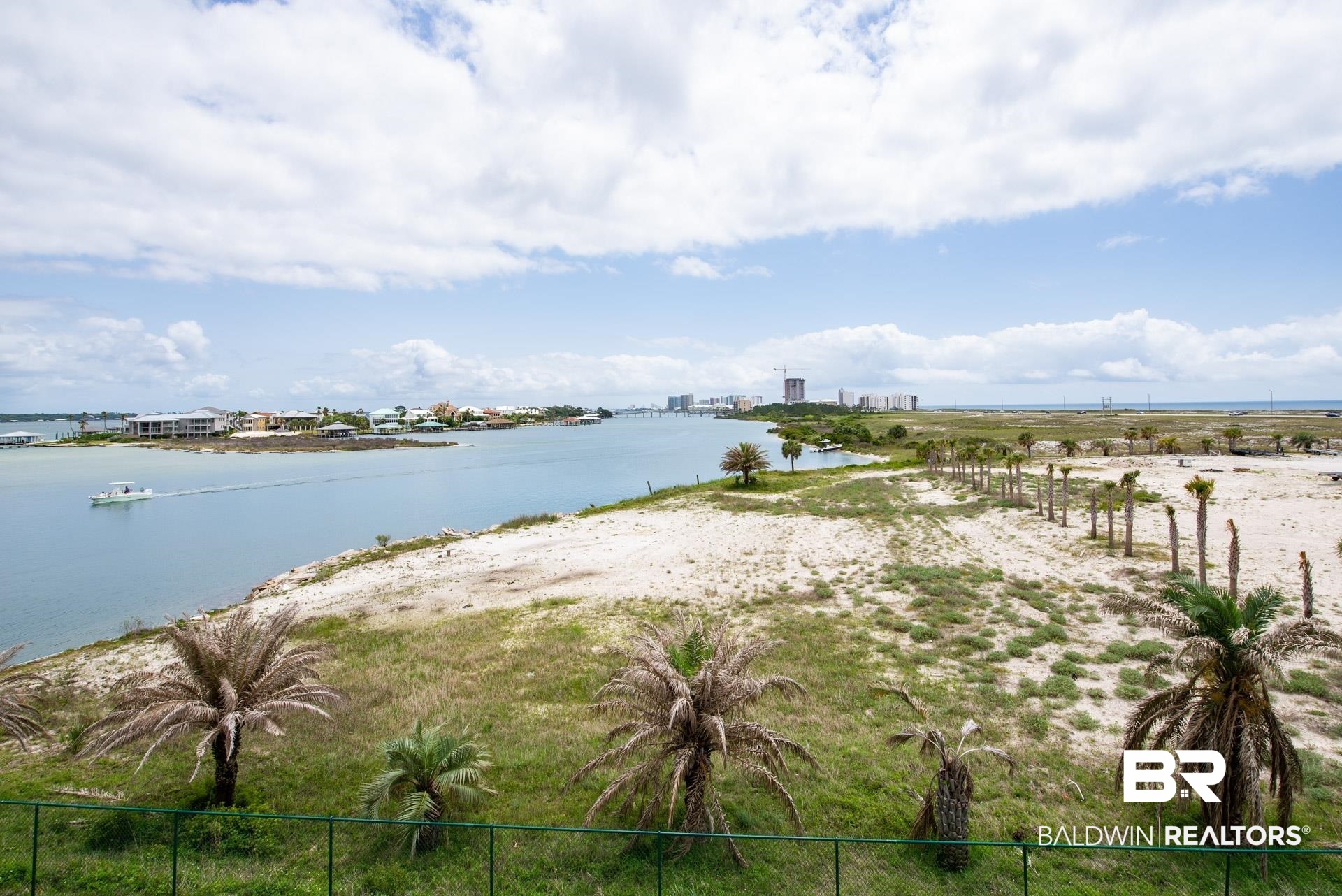 379470 | Photo 16