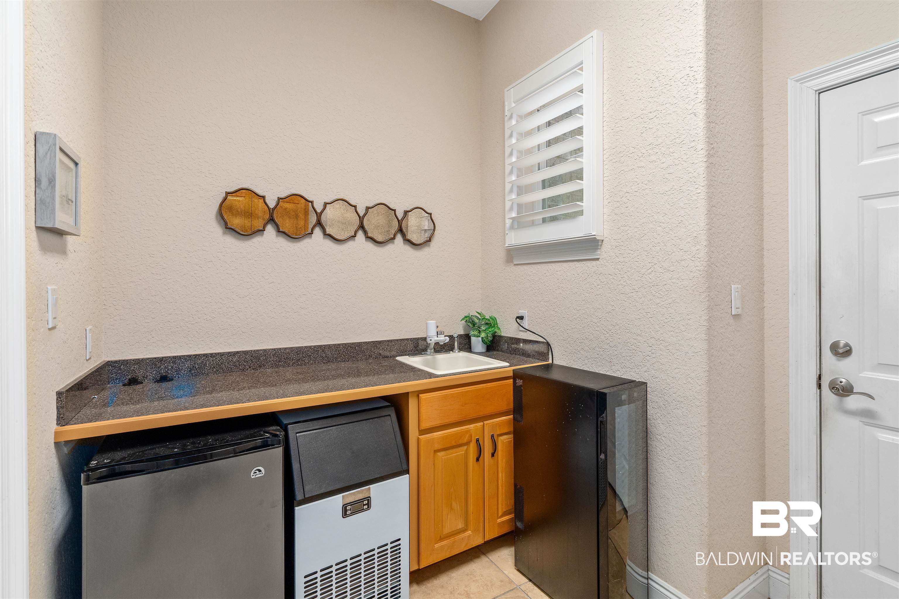 391440 | Photo 21