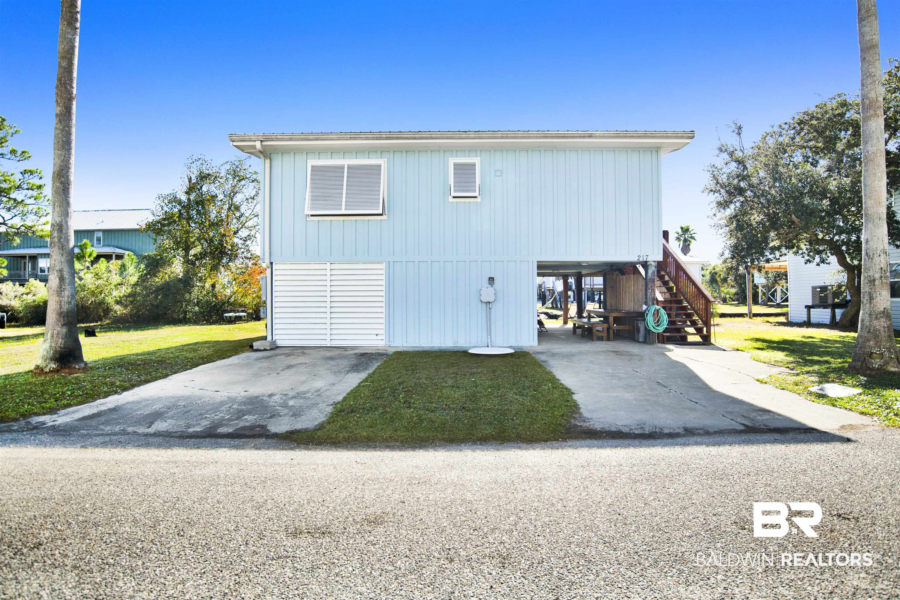 389062 | Photo 2