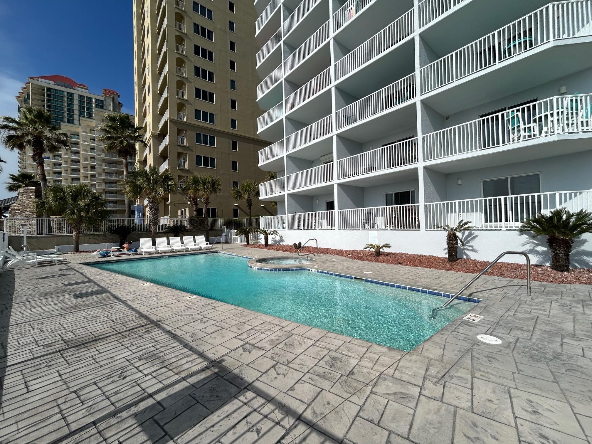 389700 | Photo 24