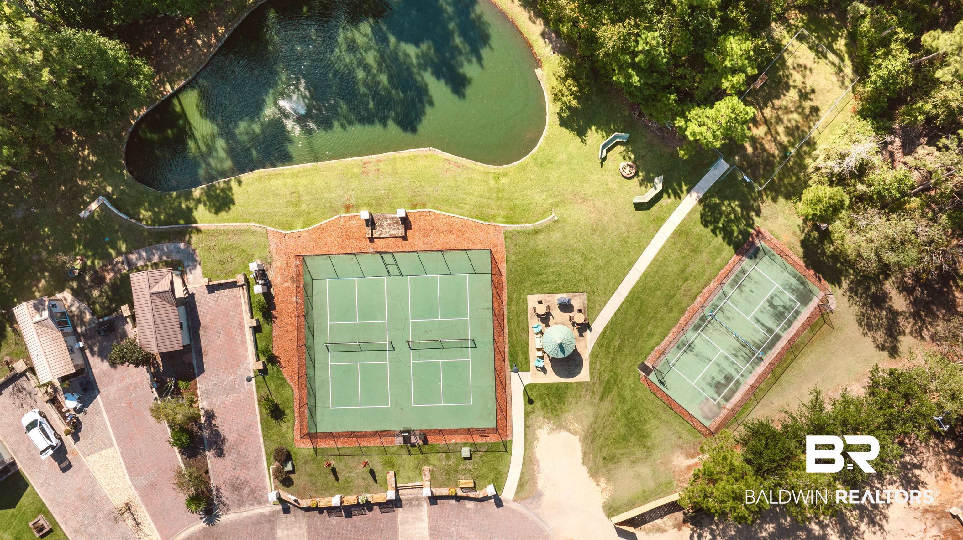 387523 | Photo 26