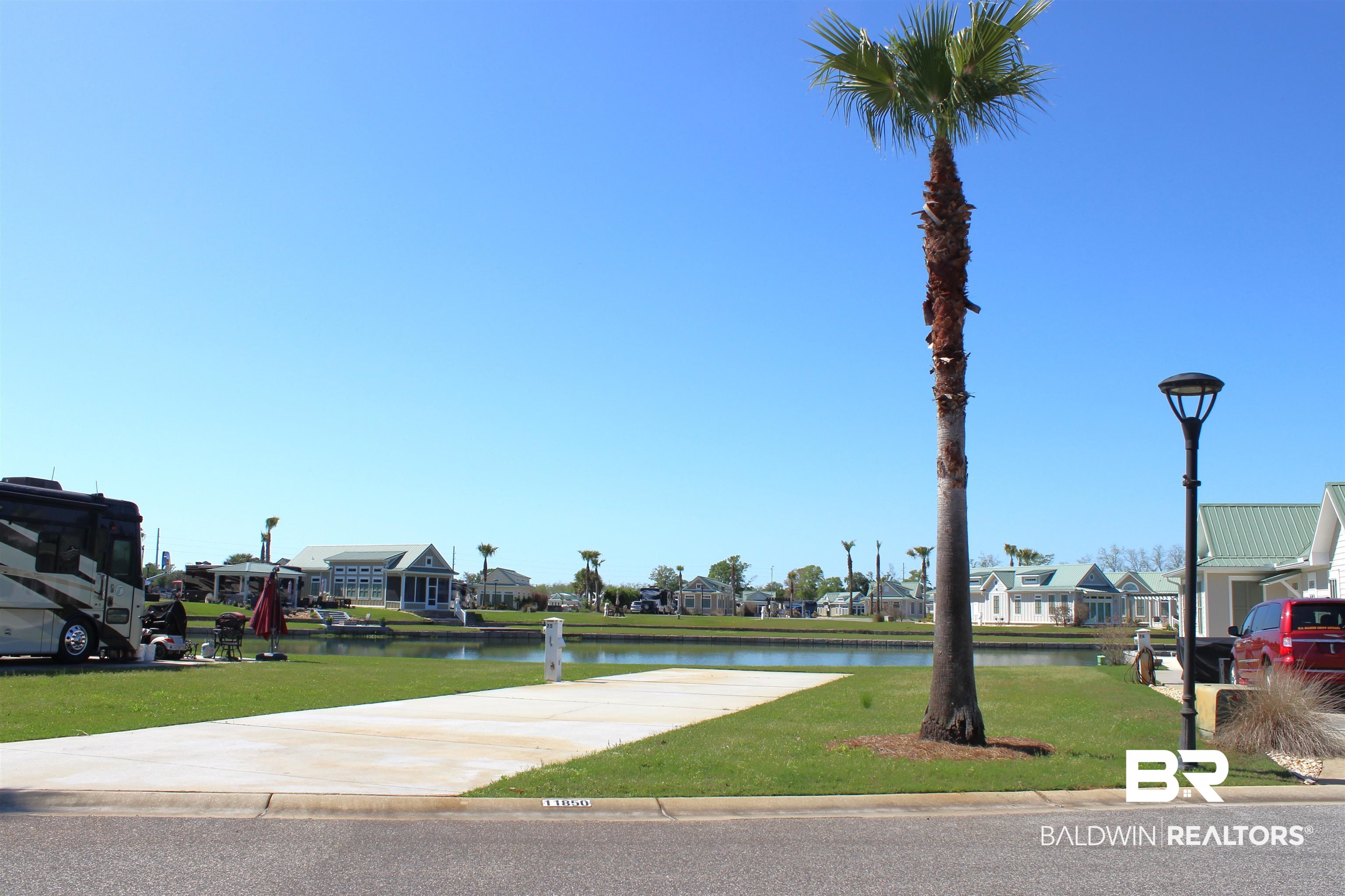 355894 | Photo 2