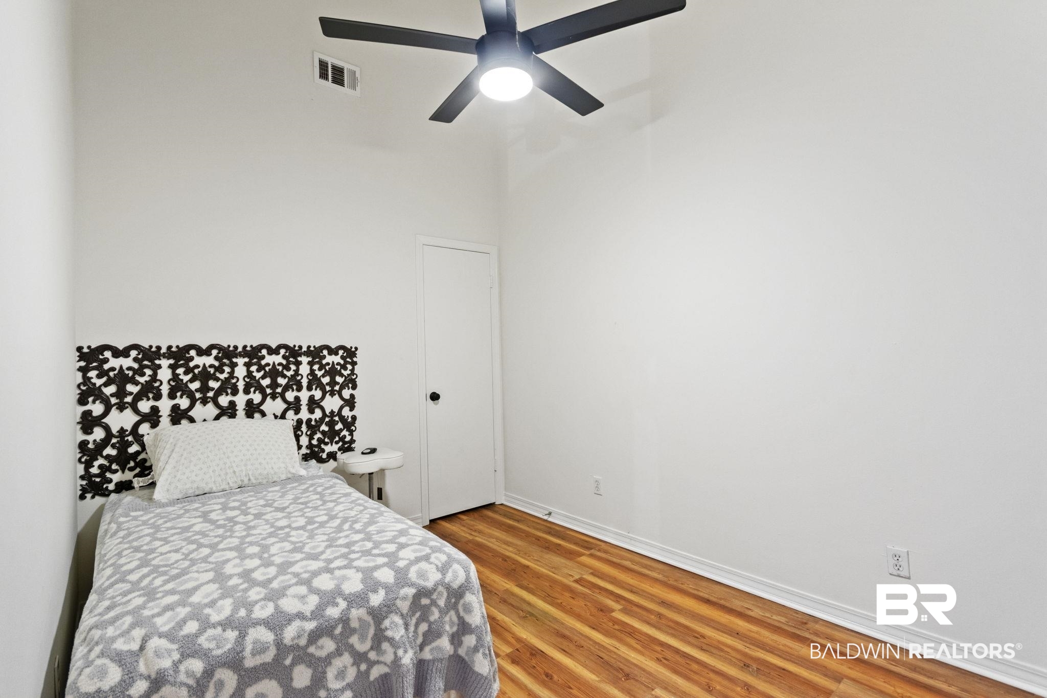 391510 | Photo 23