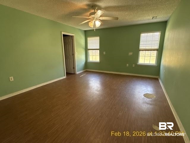 392003 | Photo 3