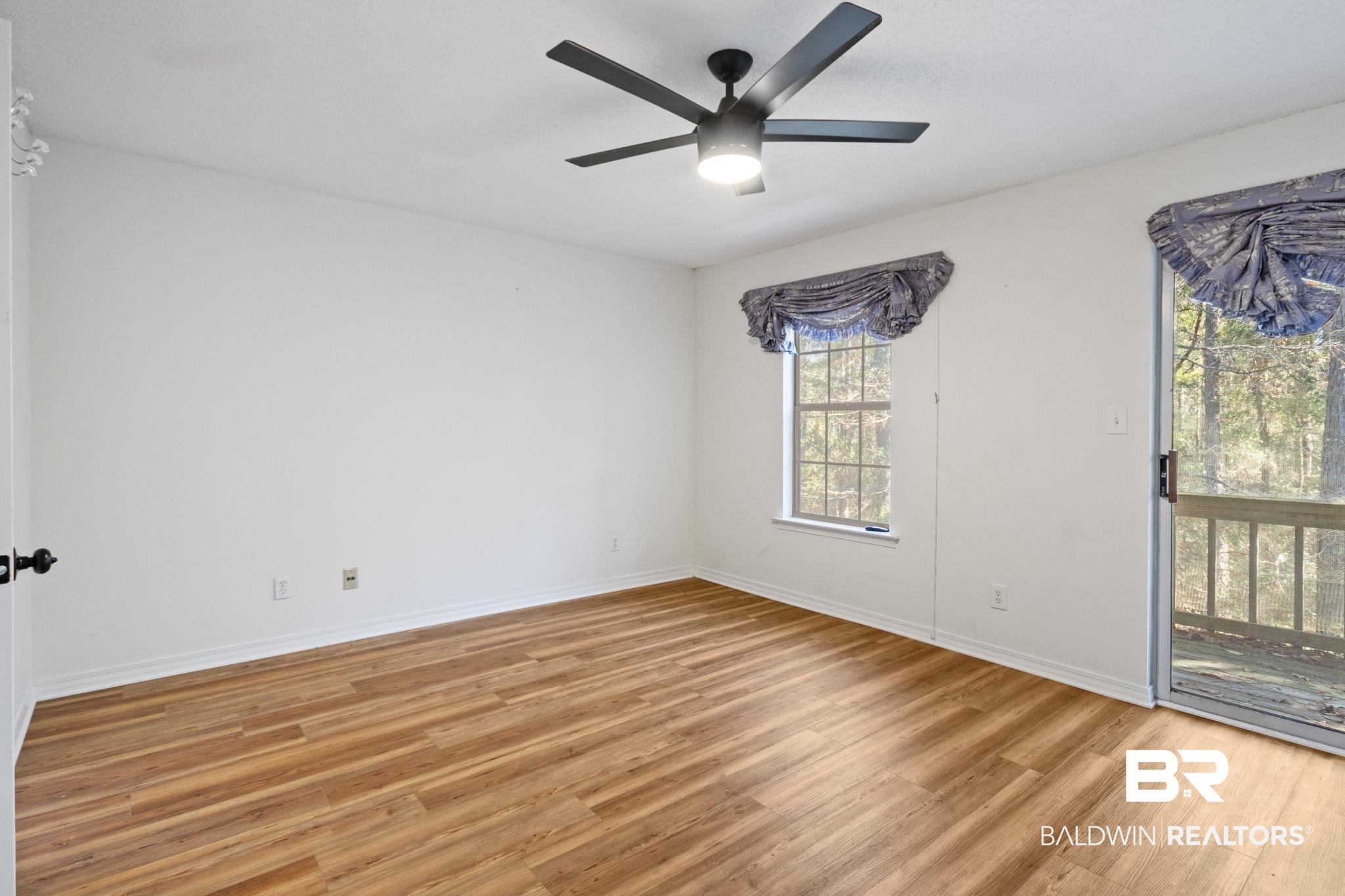 391510 | Photo 28