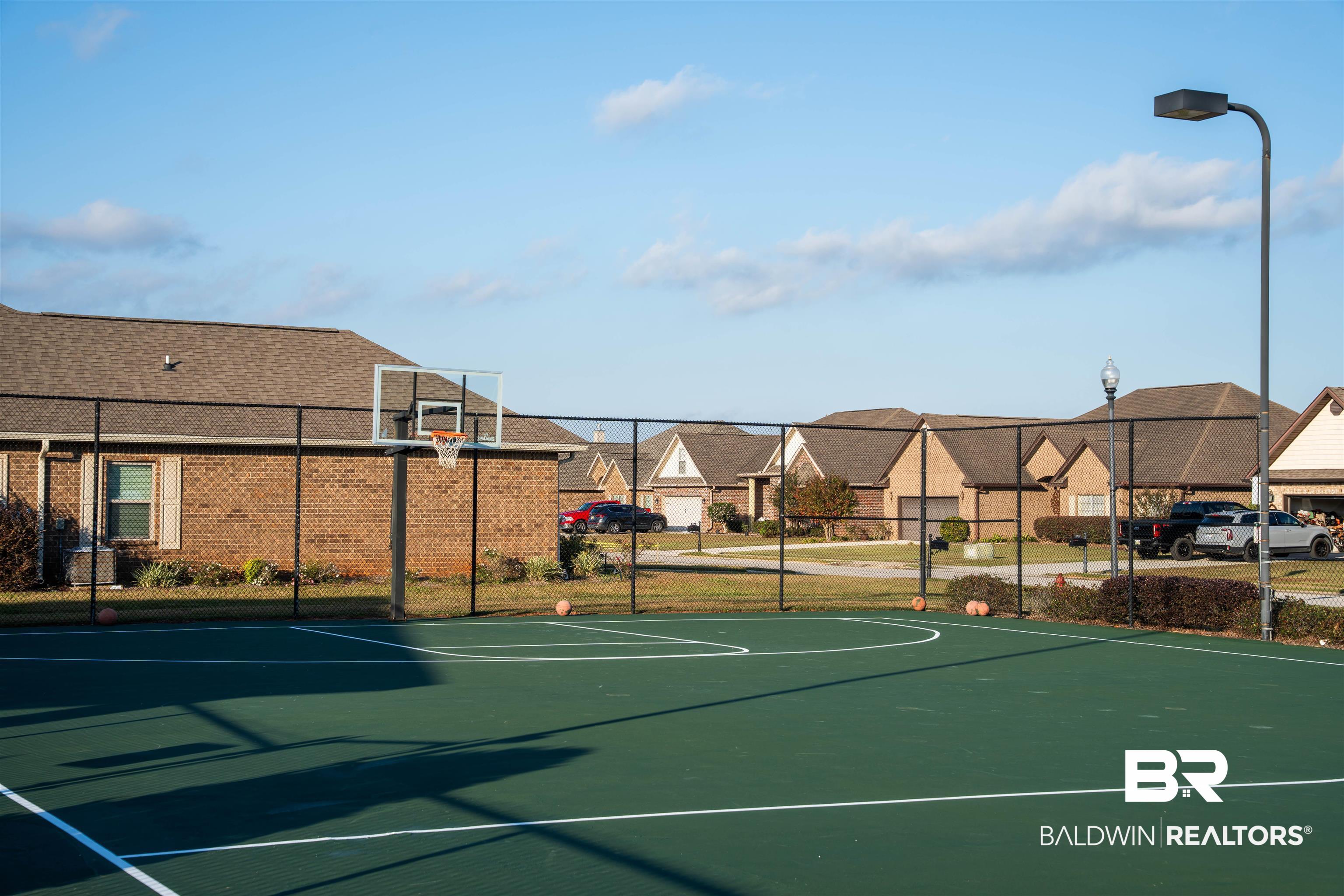 391398 | Photo 23