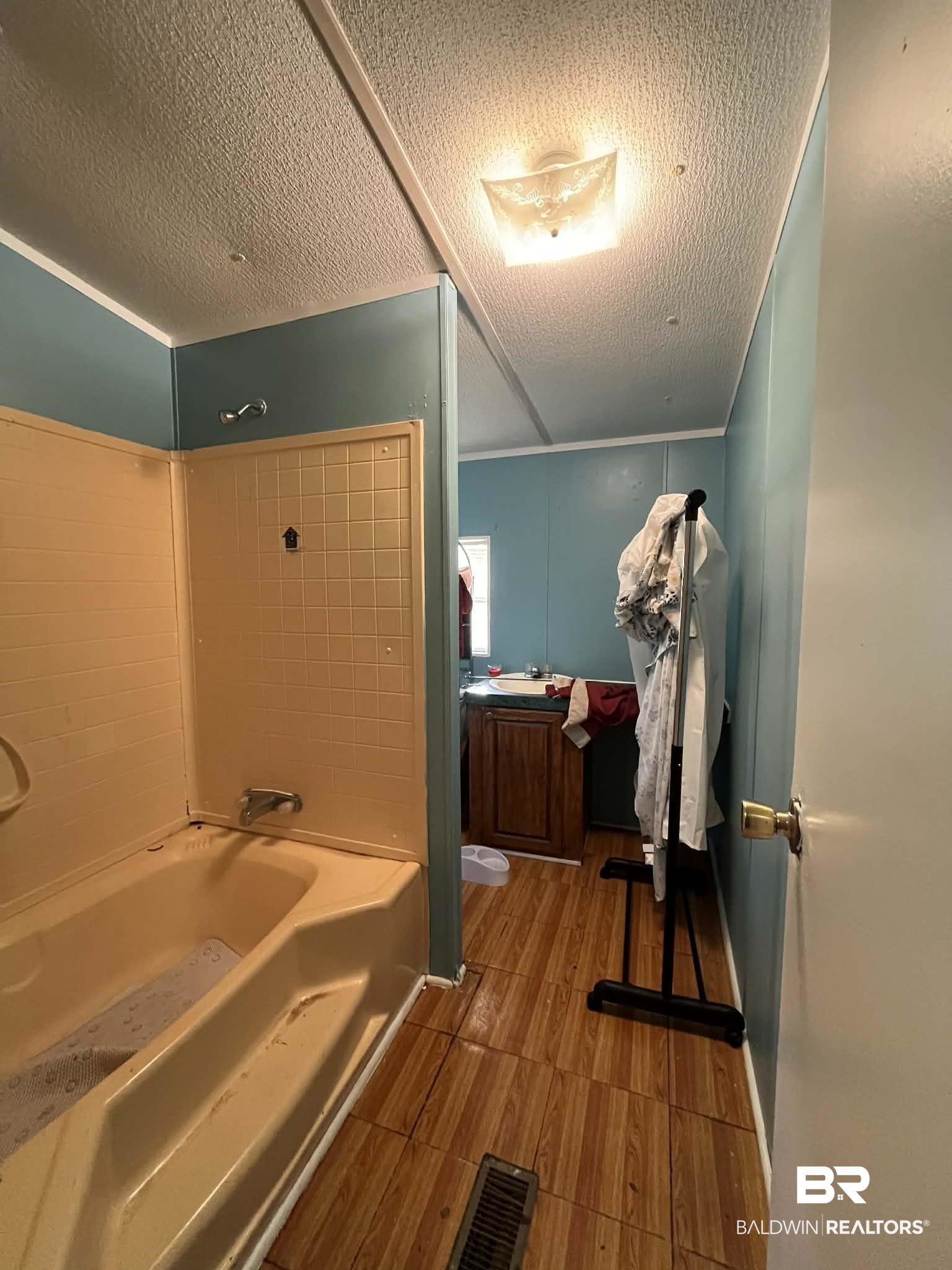 392160 | Photo 7
