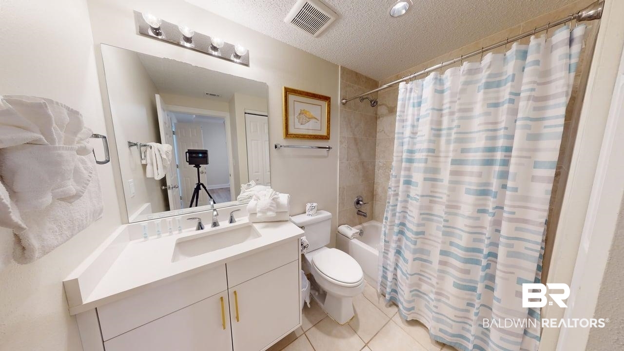 390591 | Photo 26