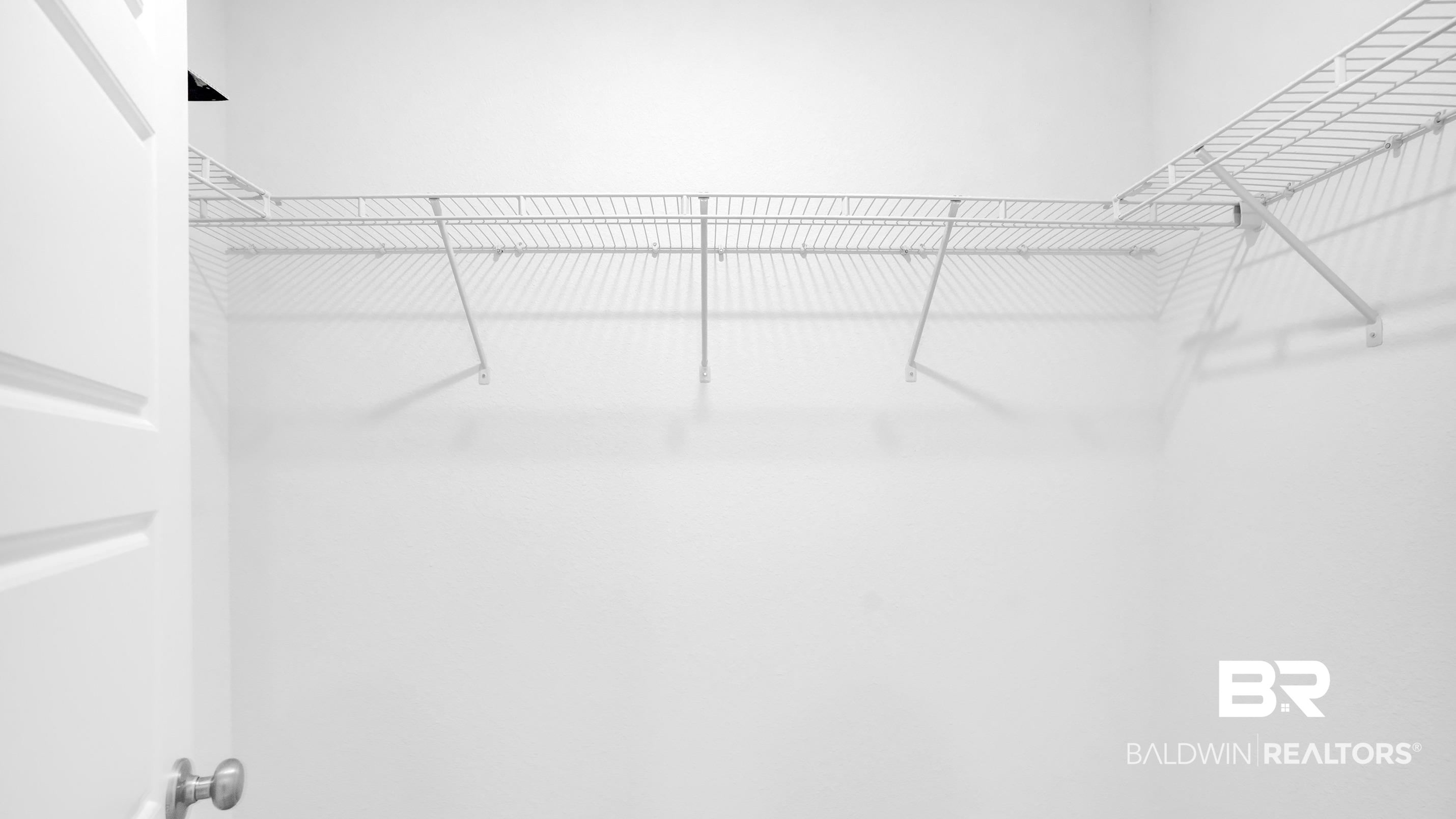 388807 | Photo 13