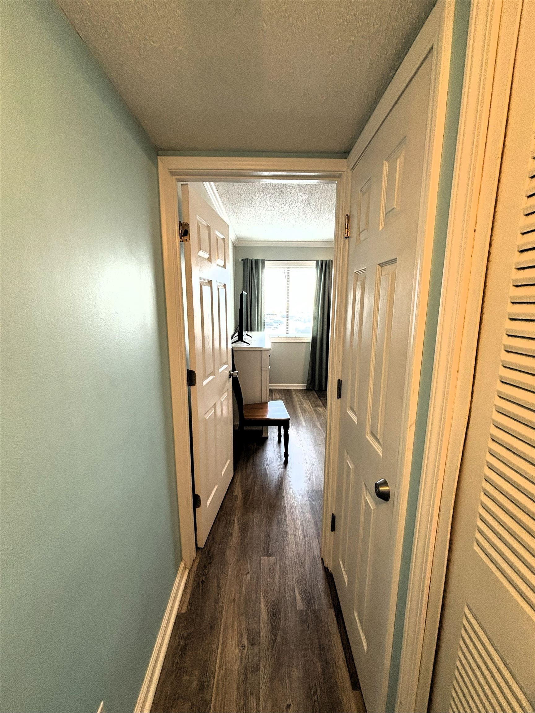 387077 | Photo 28