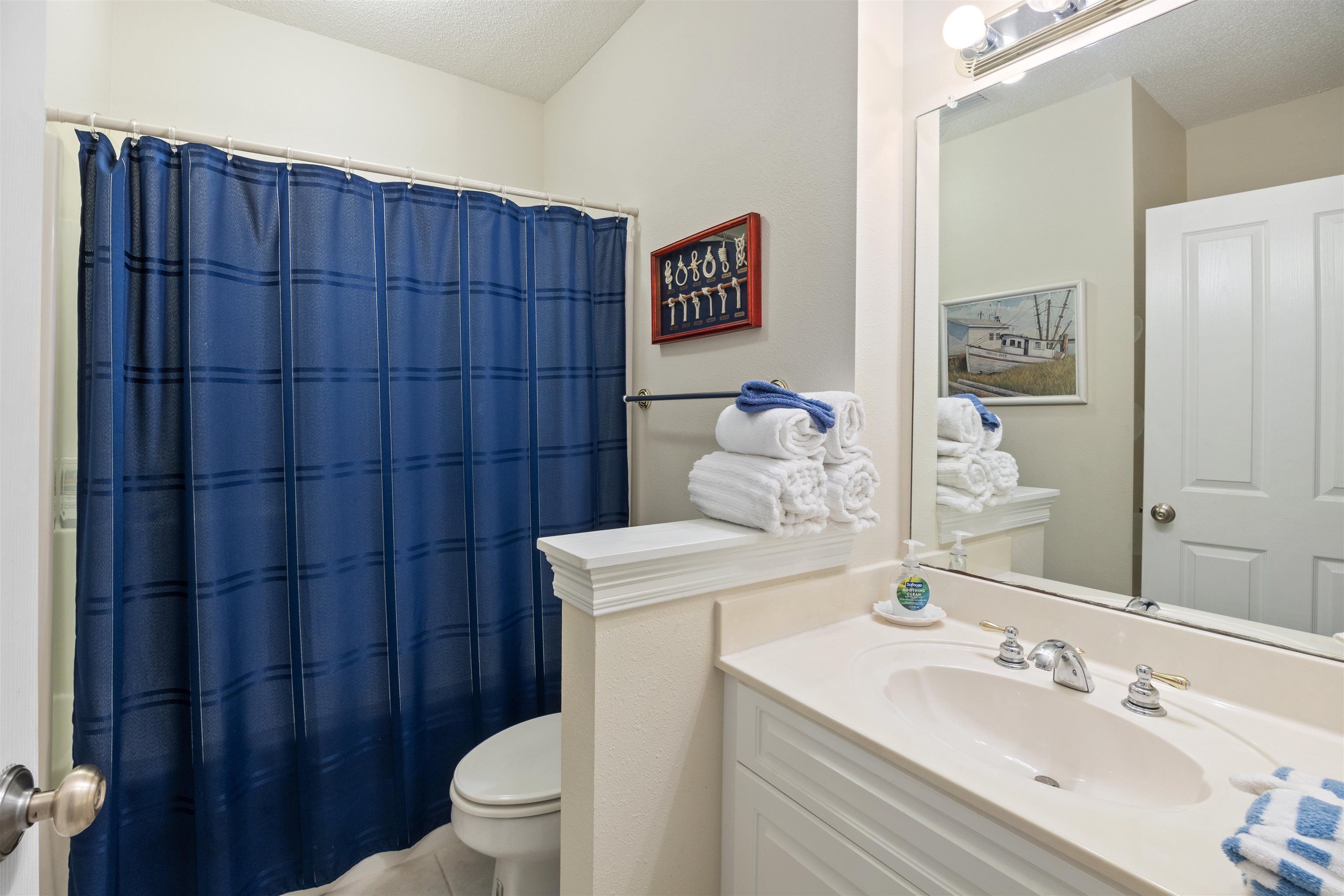 377638 | Photo 24