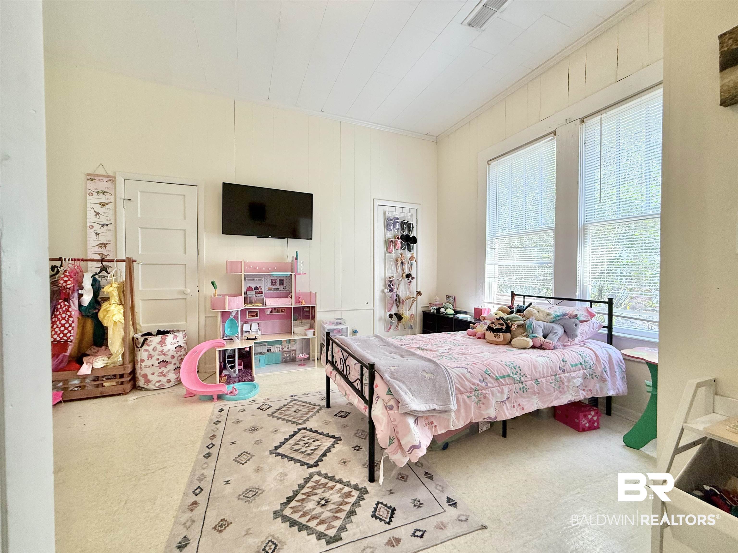 392818 | Photo 27