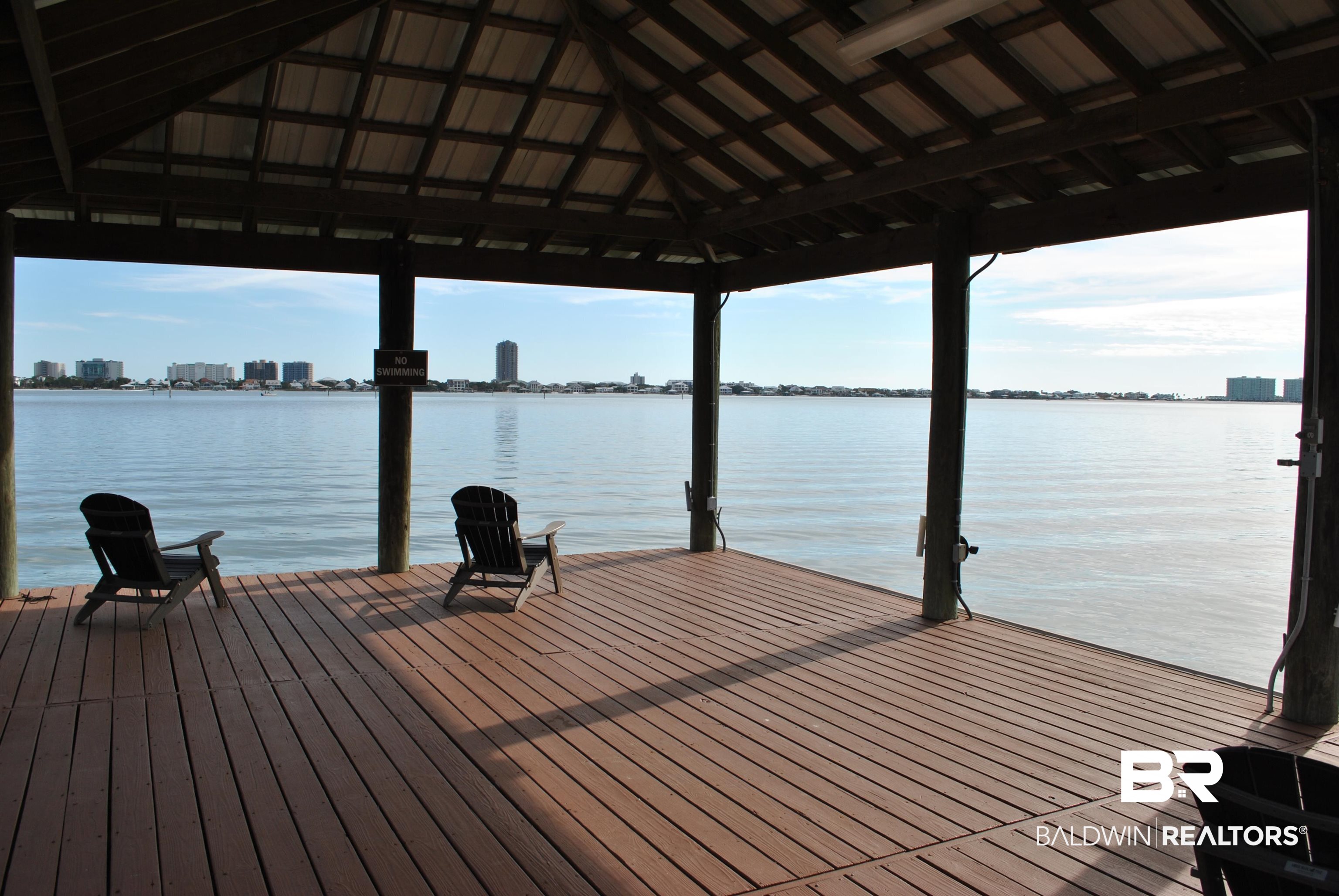 391670 | Photo 23