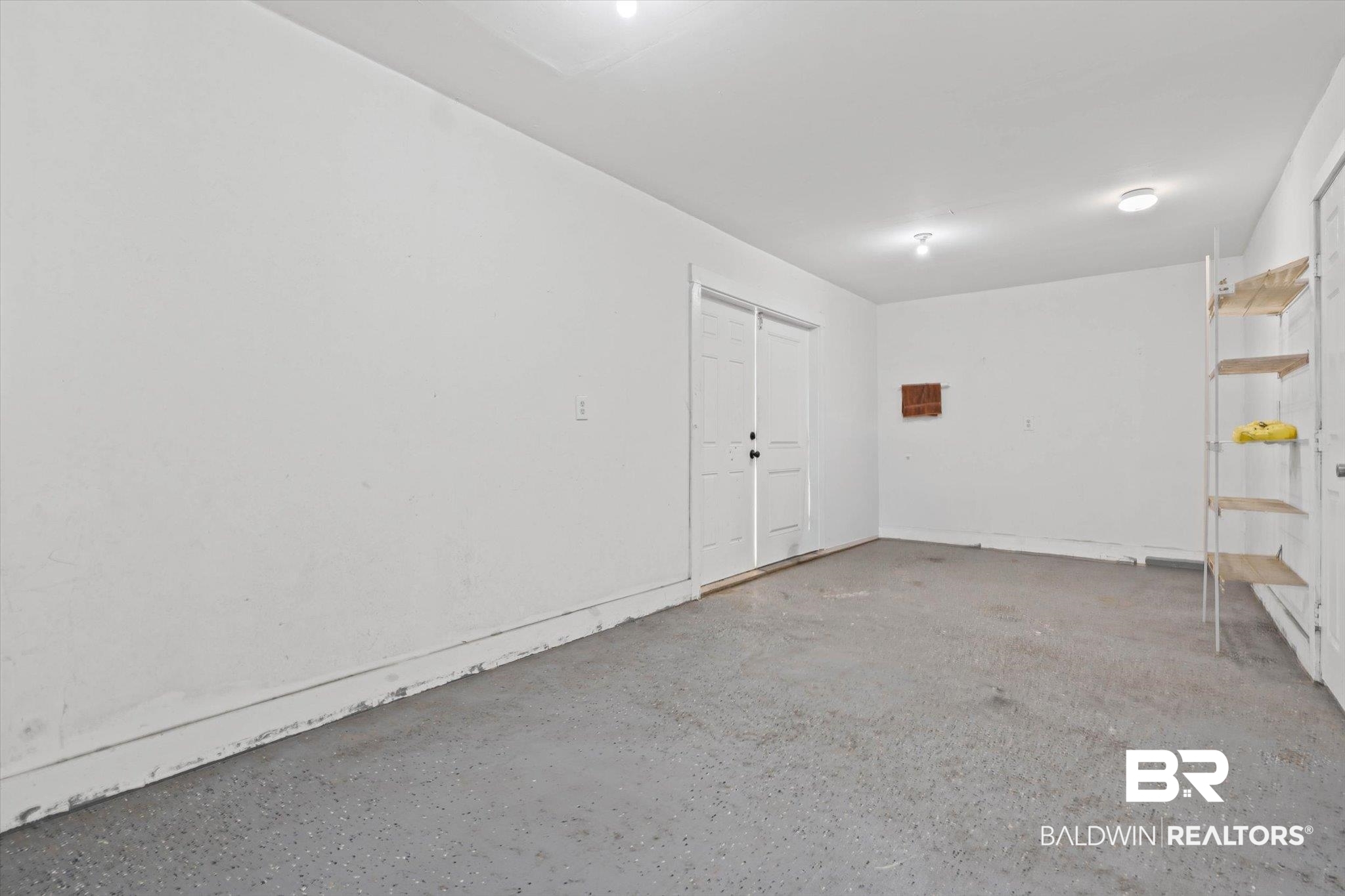 387033 | Photo 27