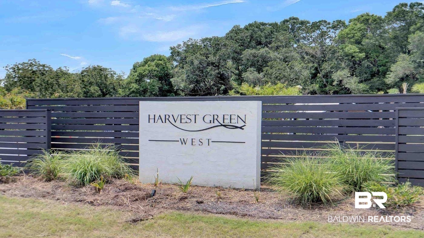 391870 | Photo 40